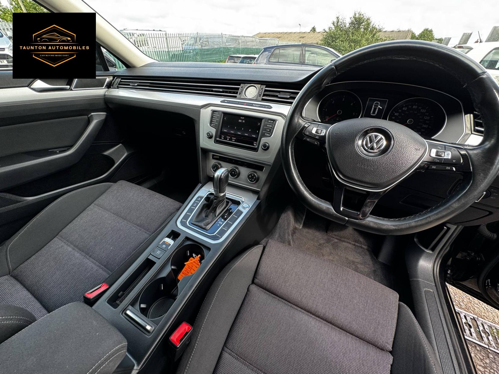 Volkswagen Passat 2.0 TDI BlueMotion Tech SE Estate 5dr Diesel DSG Euro 6 (s/s) (150 ps)
