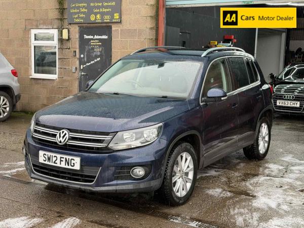 Volkswagen Tiguan 2.0 TDI BlueMotion Tech SE SUV 5dr Diesel Manual 4WD Euro 5 (s/s) (140 ps)