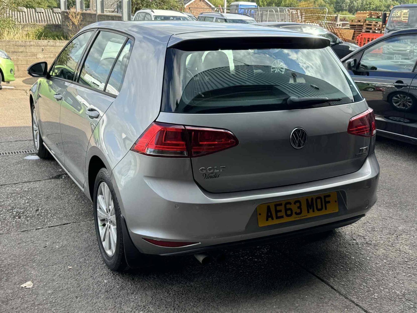 Volkswagen Golf 1.4 TSI BlueMotion Tech SE Hatchback 5dr Petrol Manual Euro 5 (s/s) (122 ps)