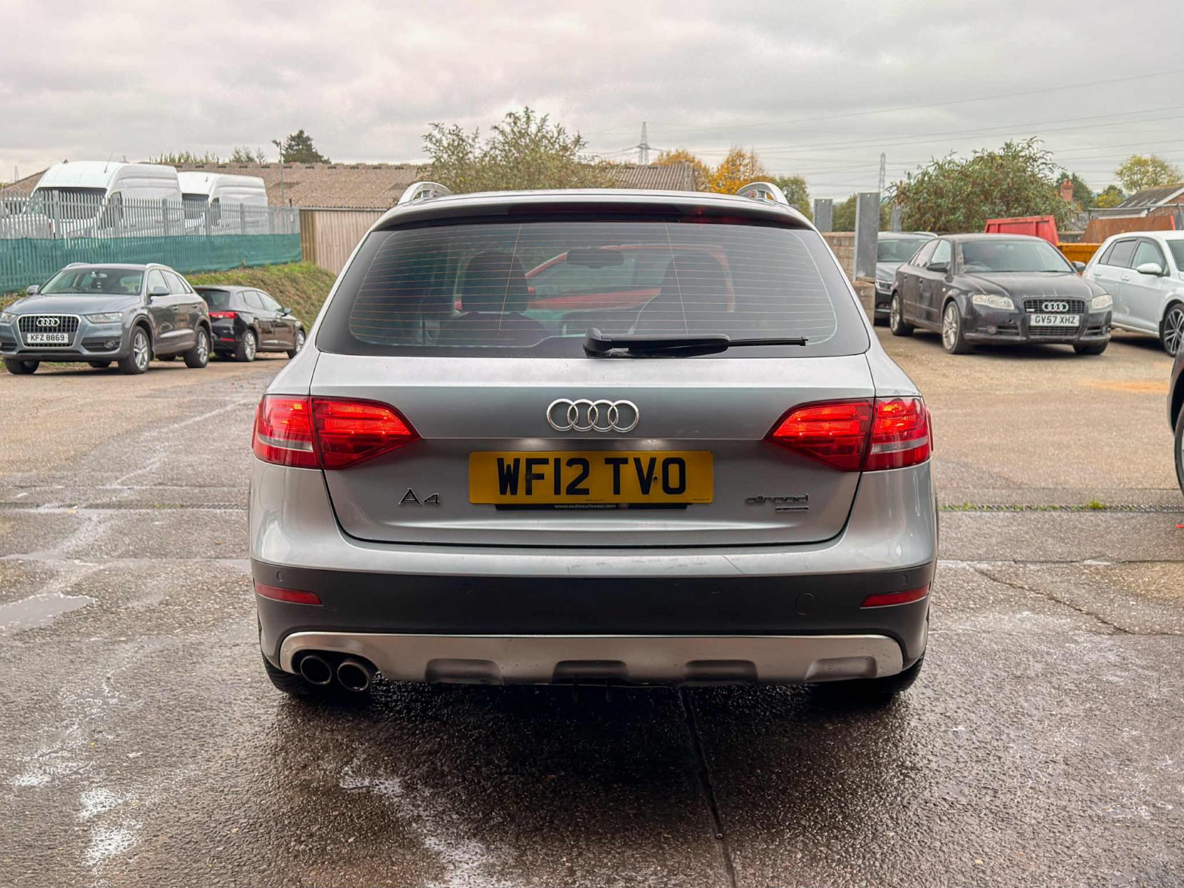 Audi A4 Allroad 2.0 TDI Estate 5dr Diesel Manual quattro Euro 5 (s/s) (177 ps)