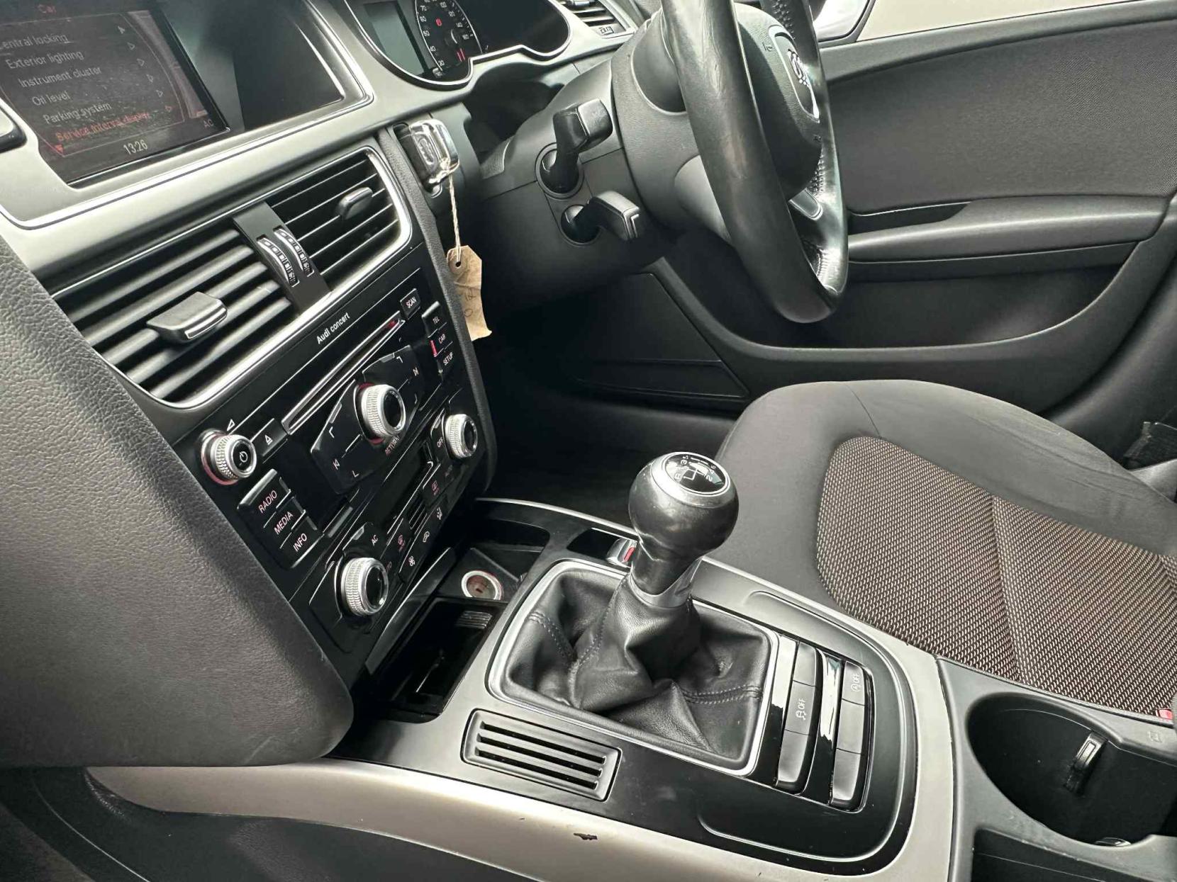 Audi A4 Allroad 2.0 TDI Estate 5dr Diesel Manual quattro Euro 5 (s/s) (177 ps)