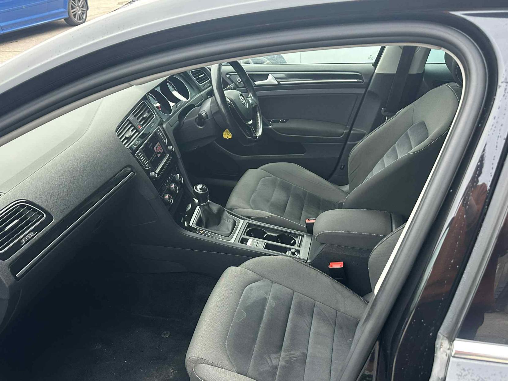 Volkswagen Golf 2.0 TDI BlueMotion Tech GT Estate 5dr Diesel Manual Euro 6 (s/s) (150 ps)