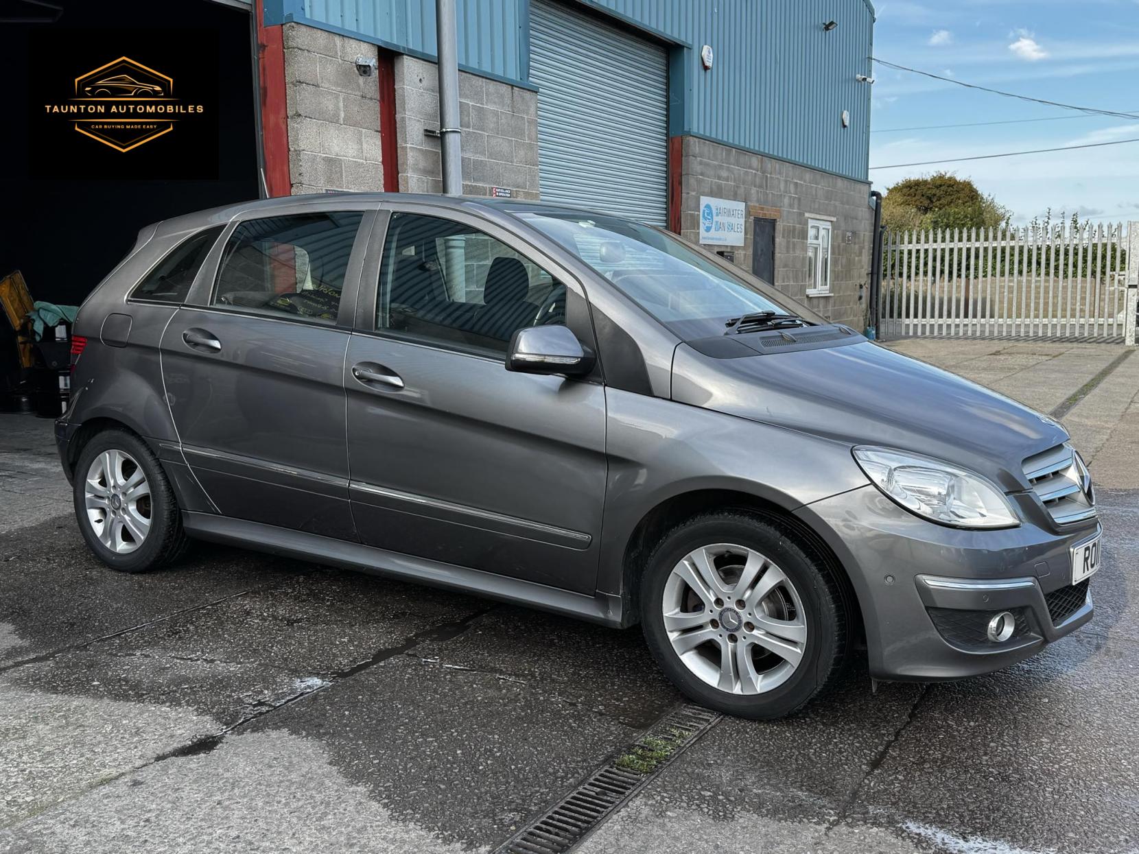 Mercedes-Benz B Class 1.7 B180 SE MPV 5dr Petrol CVT (173 g/km, 116 bhp)