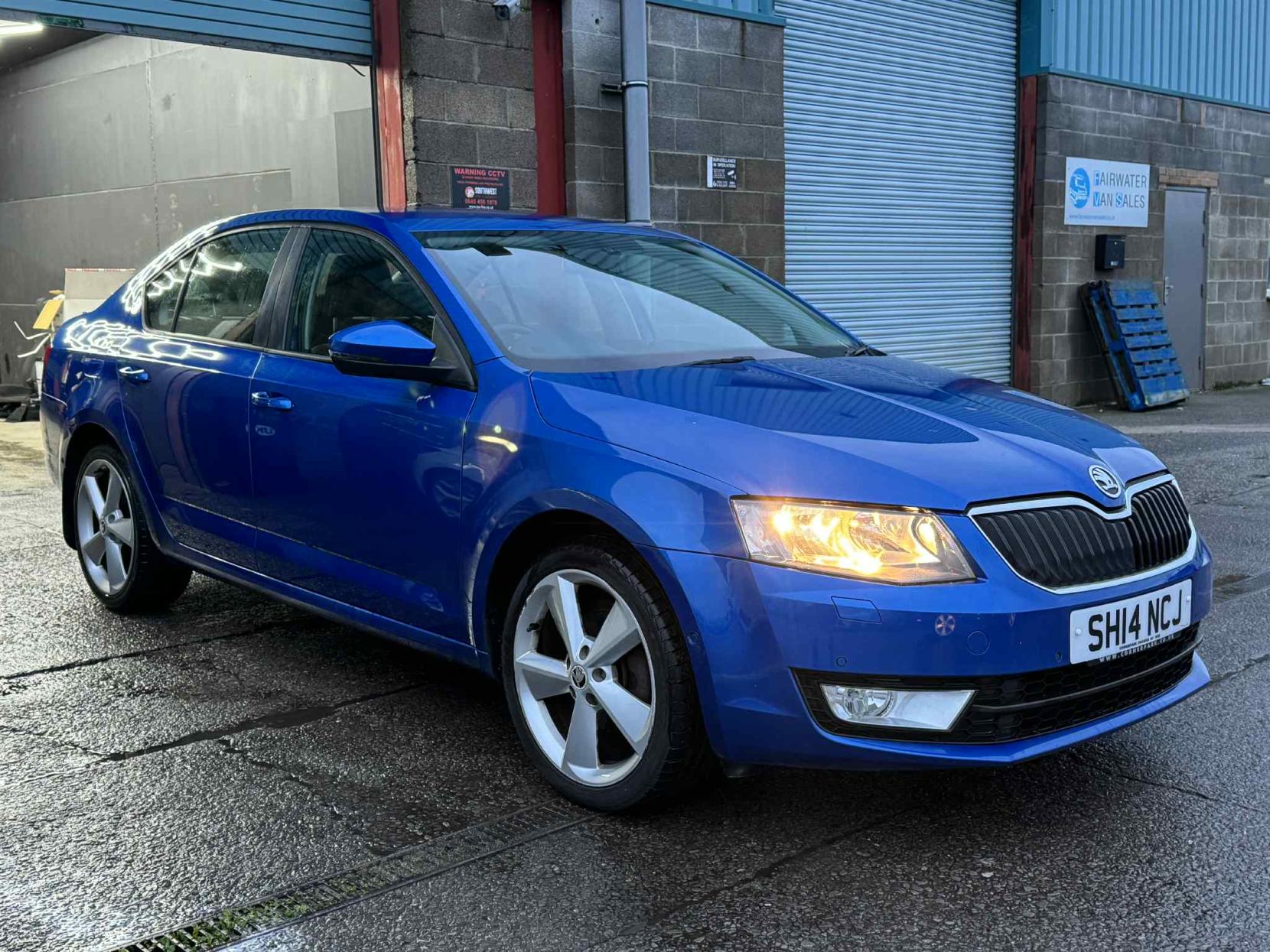 Skoda Octavia 1.4 TSI Elegance Hatchback 5dr Petrol Manual Euro 5 (s/s) (140 ps)
