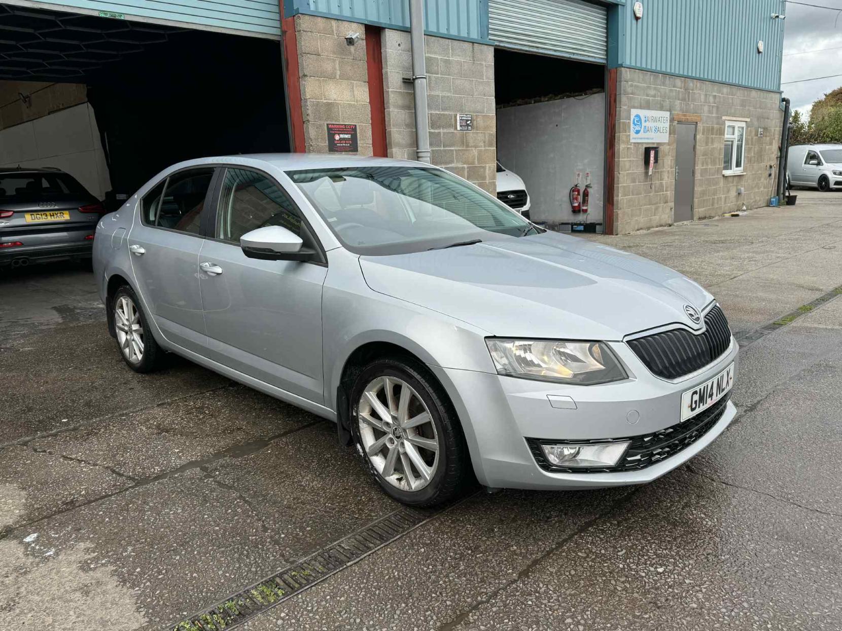 Skoda Octavia 1.4 TSI Elegance Hatchback 5dr Petrol Manual Euro 5 (s/s) (140 ps)