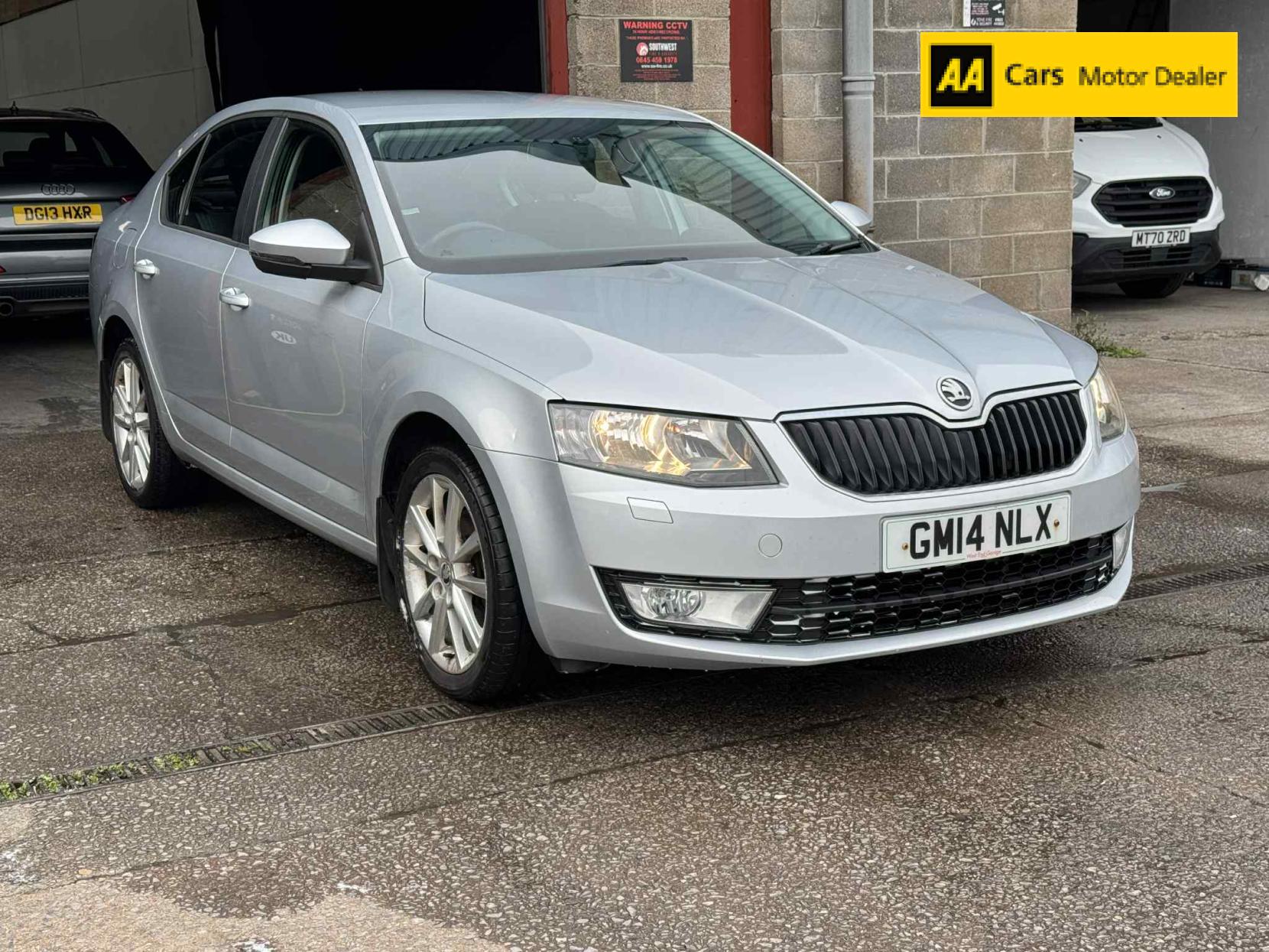 Skoda Octavia 1.4 TSI Elegance Hatchback 5dr Petrol Manual Euro 5 (s/s) (140 ps)