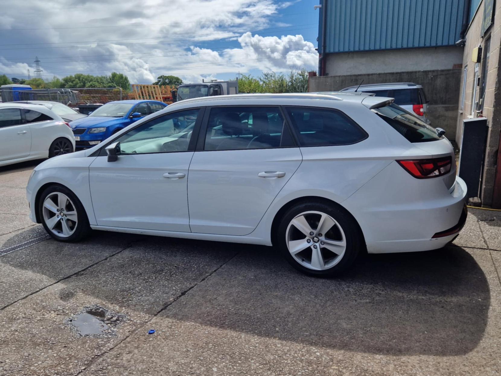 SEAT Leon 1.4 TSI ACT FR Sport Tourer 5dr Petrol Manual Euro 6 (s/s) (150 ps)