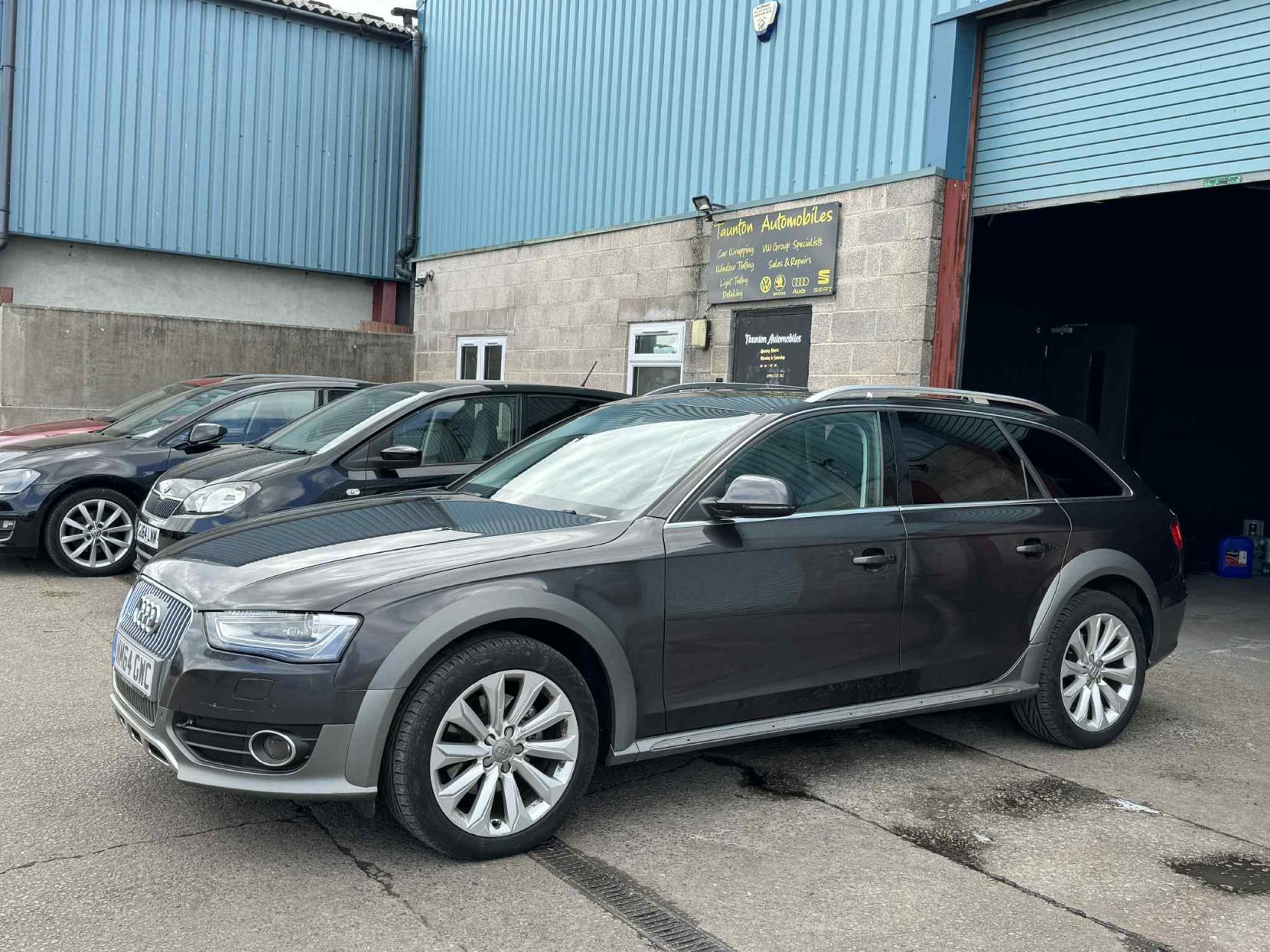 Audi A4 Allroad 2.0 TDI Estate 5dr Diesel Manual quattro Euro 5 (s/s) (177 ps)