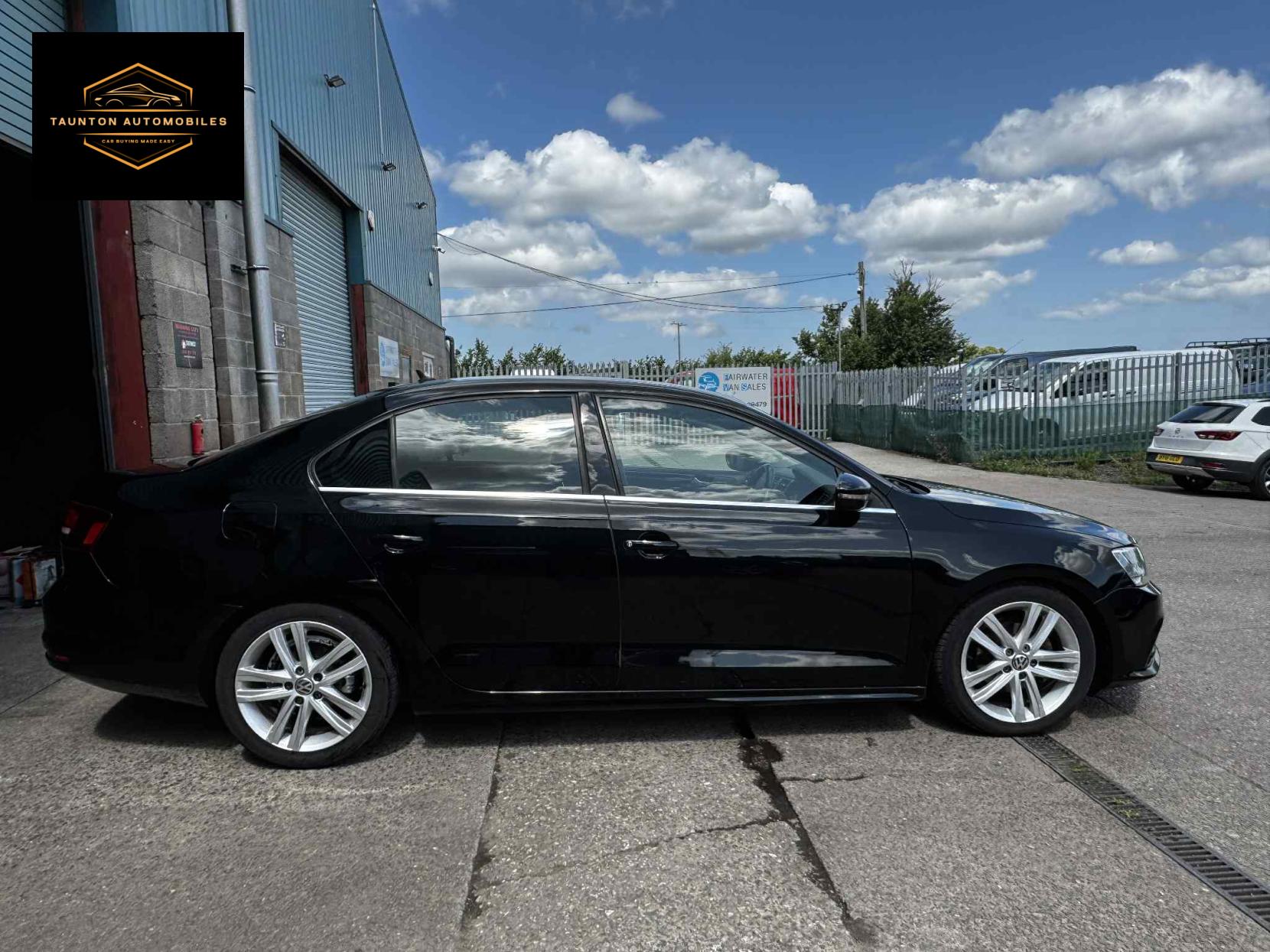 Volkswagen Jetta 2.0 TDI BlueMotion Tech GT Saloon 4dr Diesel Manual Euro 6 (s/s) (150 ps)