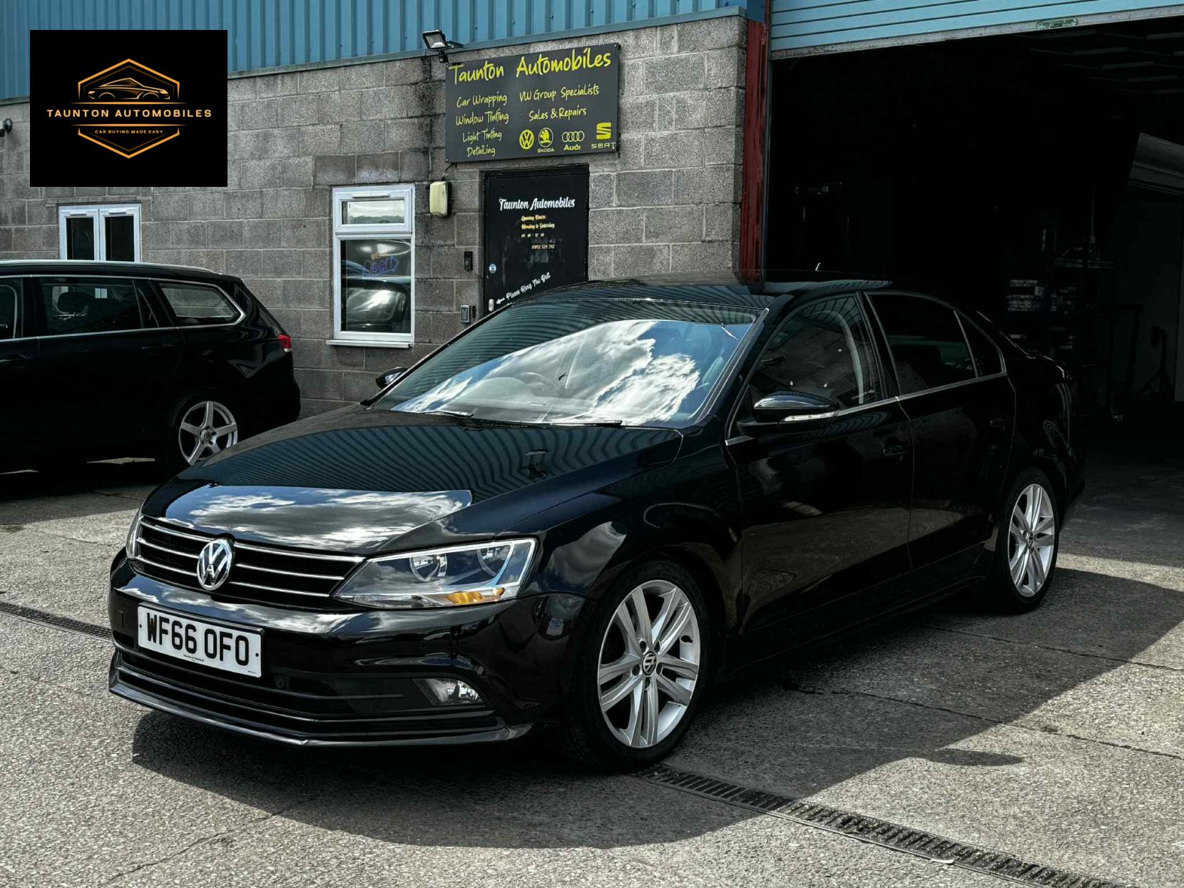 Volkswagen Jetta 2.0 TDI BlueMotion Tech GT Saloon 4dr Diesel Manual Euro 6 (s/s) (150 ps)