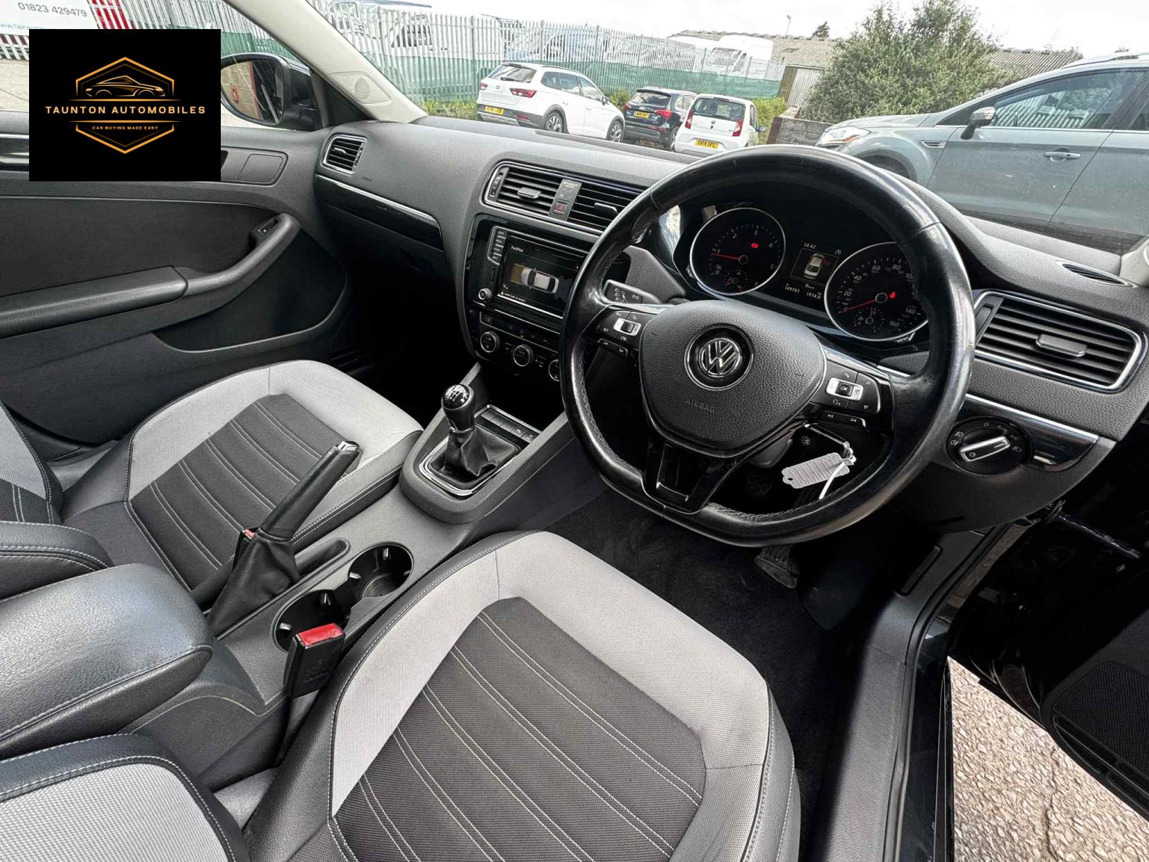 Volkswagen Jetta 2.0 TDI BlueMotion Tech GT Saloon 4dr Diesel Manual Euro 6 (s/s) (150 ps)