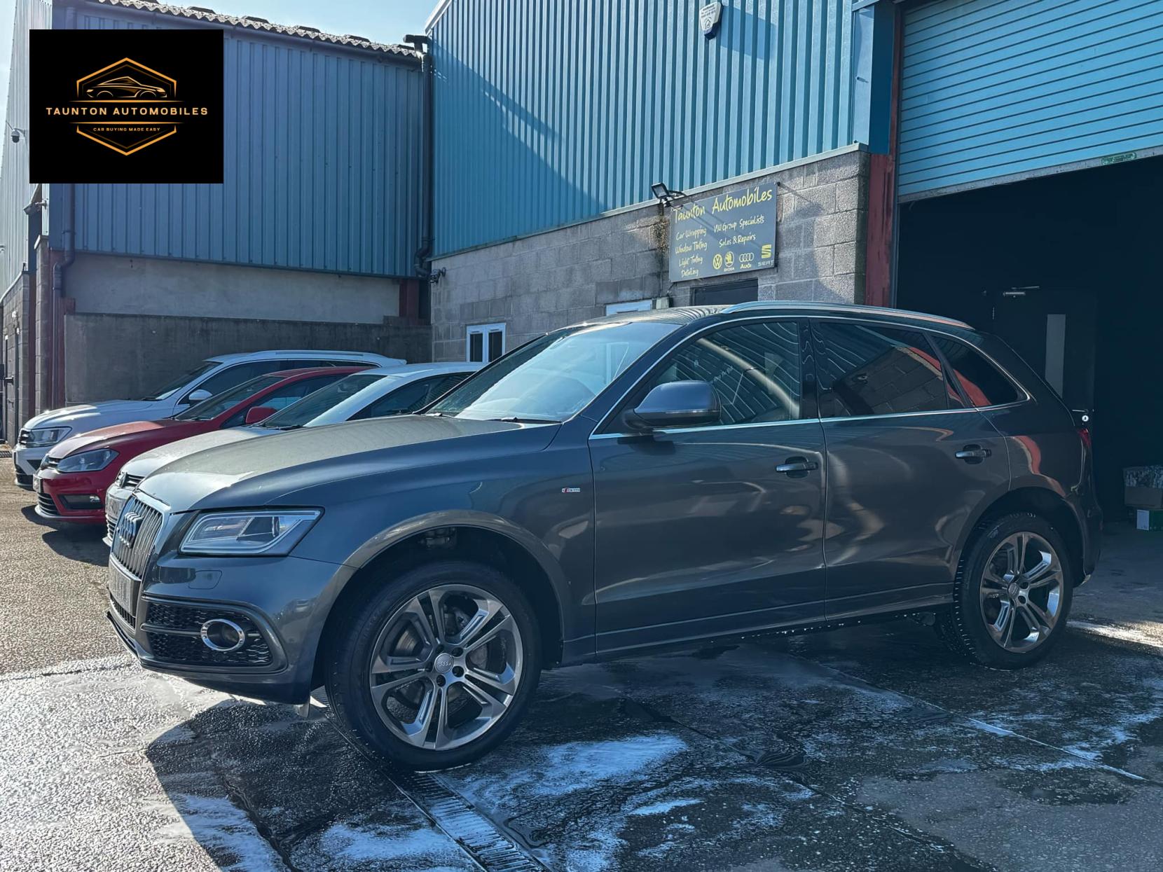 Audi Q5 2.0 TDI S line Plus SUV 5dr Diesel Manual quattro Euro 5 (s/s) (150 ps)