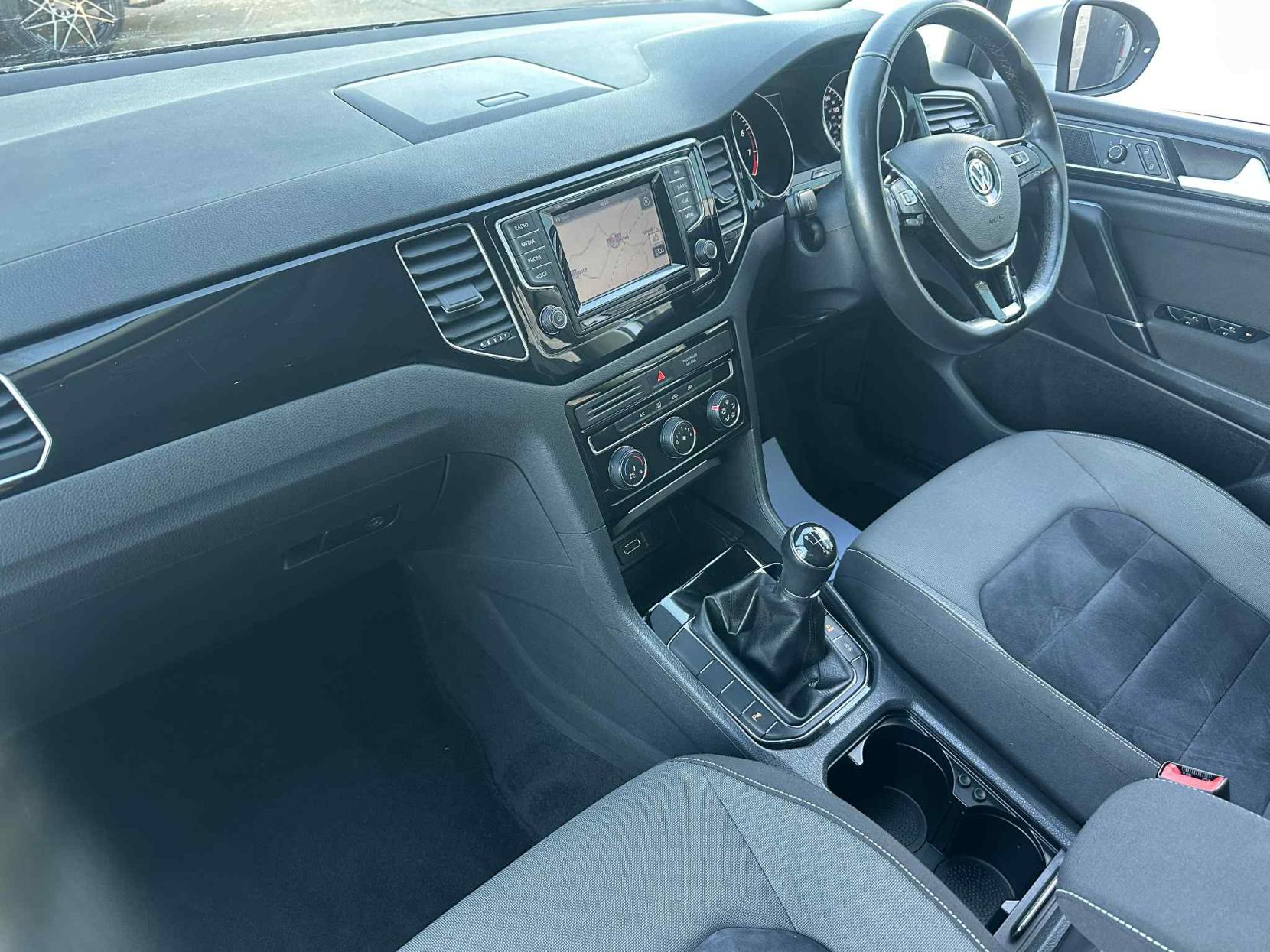 Volkswagen Golf SV 1.4 TSI BlueMotion Tech ACT GT MPV 5dr Petrol Manual Euro 6 (s/s) (150 ps)