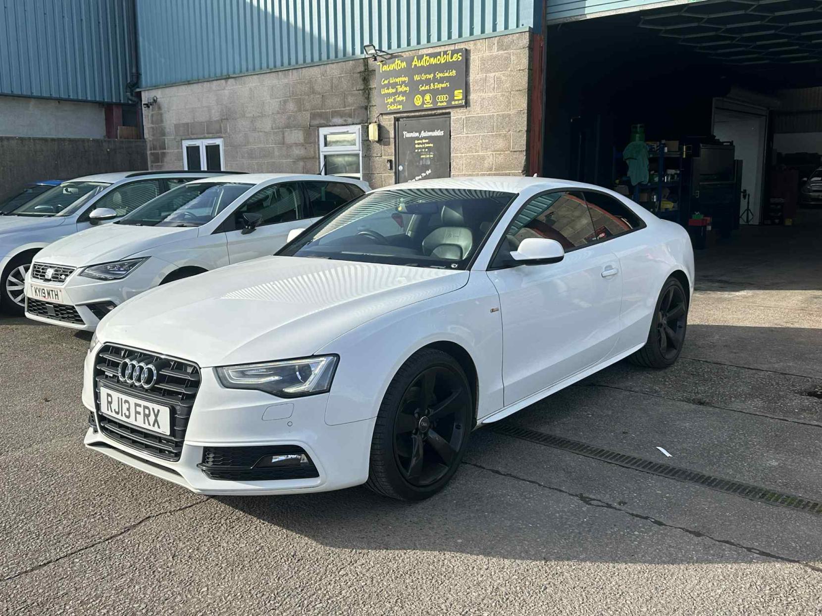 Audi A5 2.0 TDI Black Edition Coupe 2dr Diesel Manual quattro Euro 5 (s/s) (177 ps)