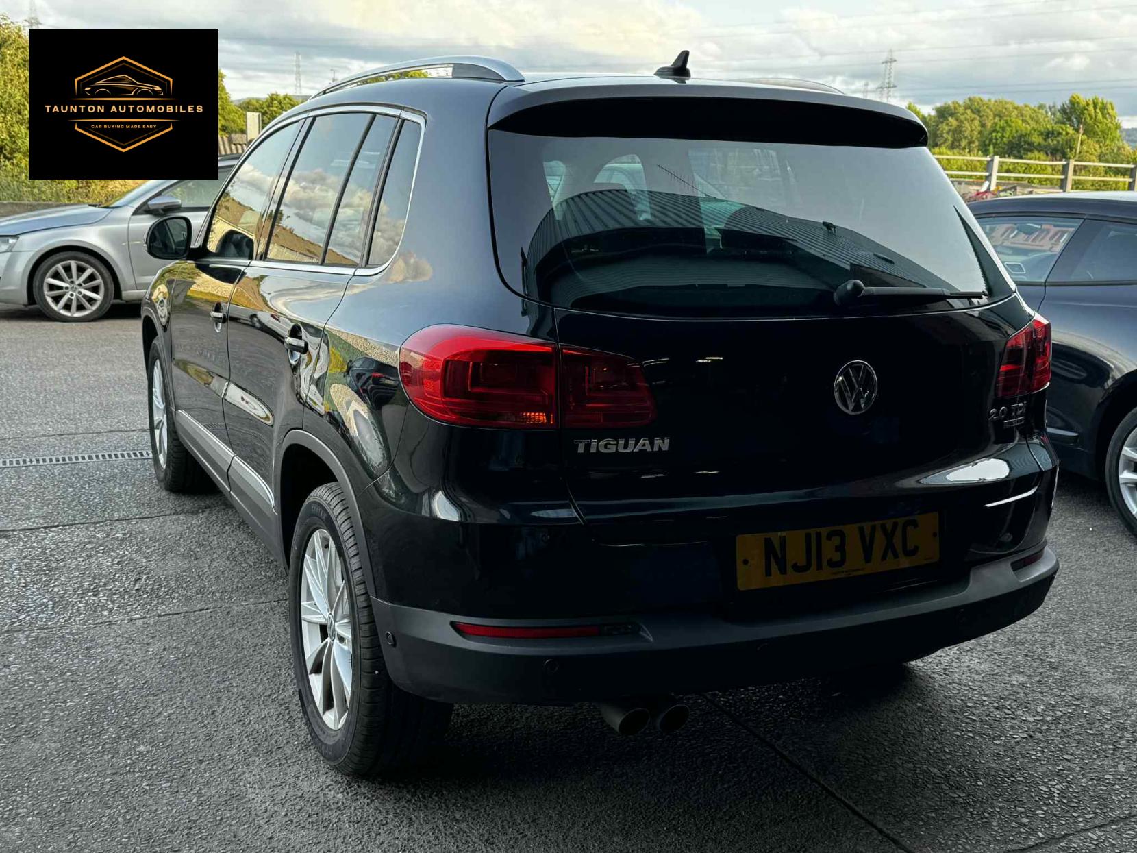 Volkswagen Tiguan 2.0 TDI BlueMotion Tech SE SUV 5dr Diesel DSG 4WD Euro 5 (s/s) (140 ps)