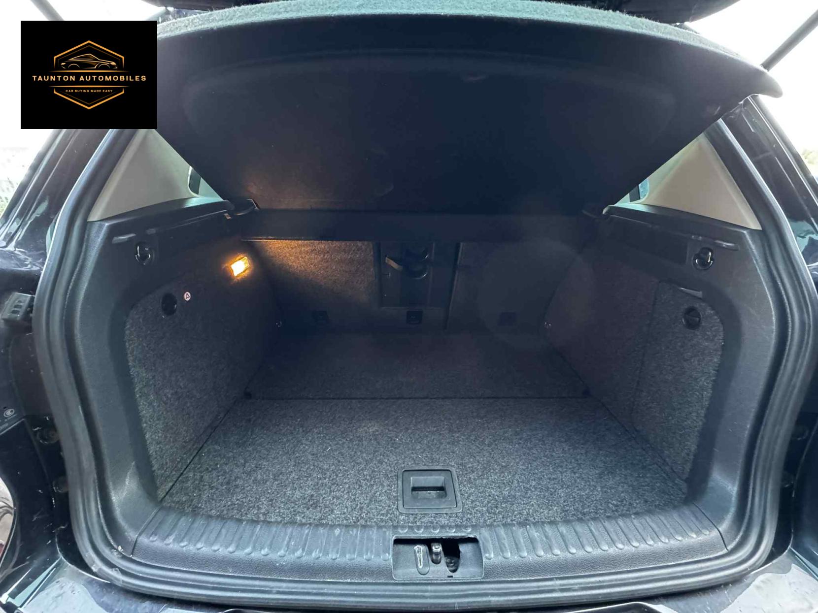 Volkswagen Tiguan 2.0 TDI BlueMotion Tech SE SUV 5dr Diesel DSG 4WD Euro 5 (s/s) (140 ps)