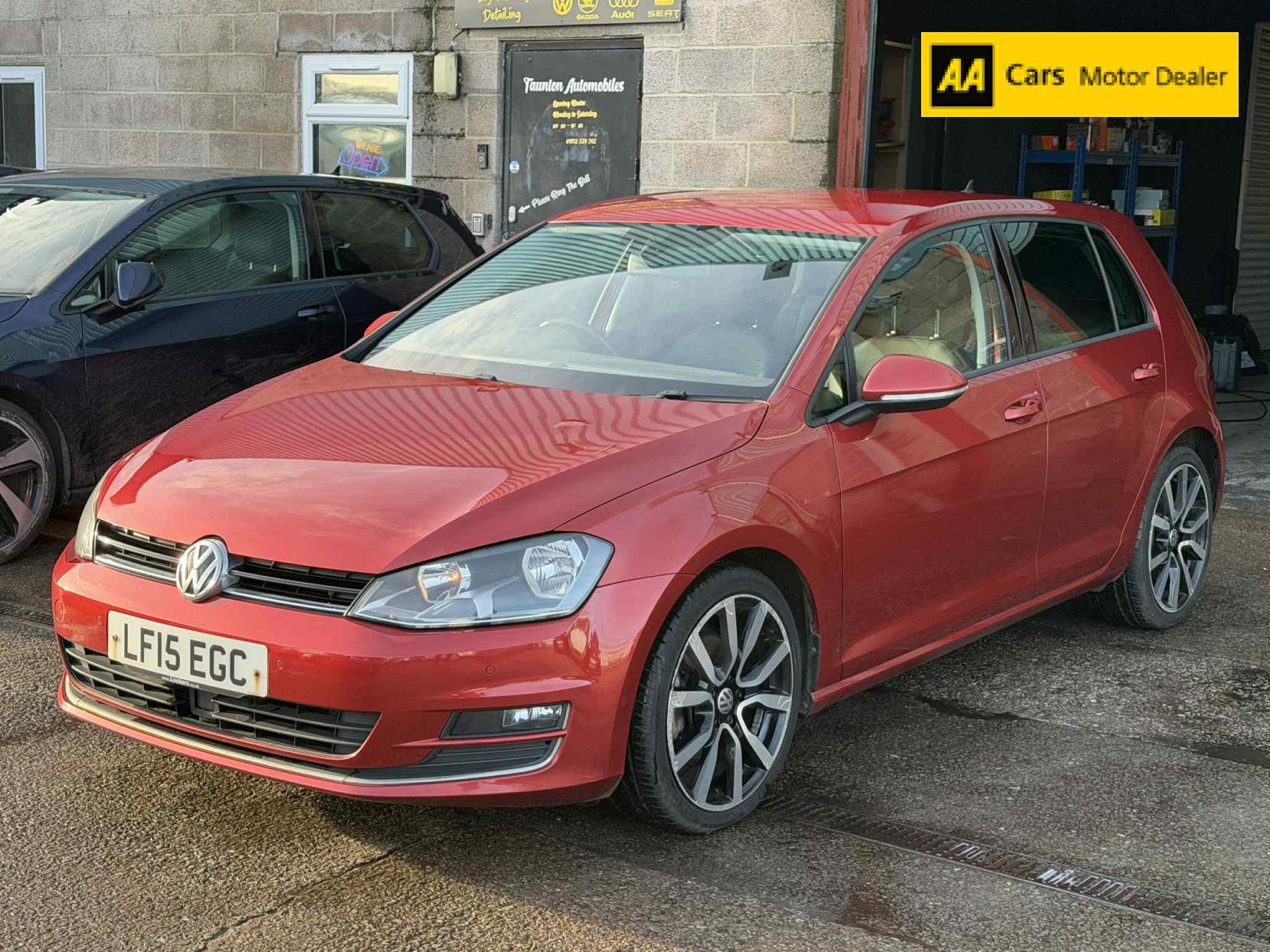 Volkswagen Golf 2.0 TDI BlueMotion Tech GT Hatchback 5dr Diesel Manual Euro 5 (s/s) (150 ps)