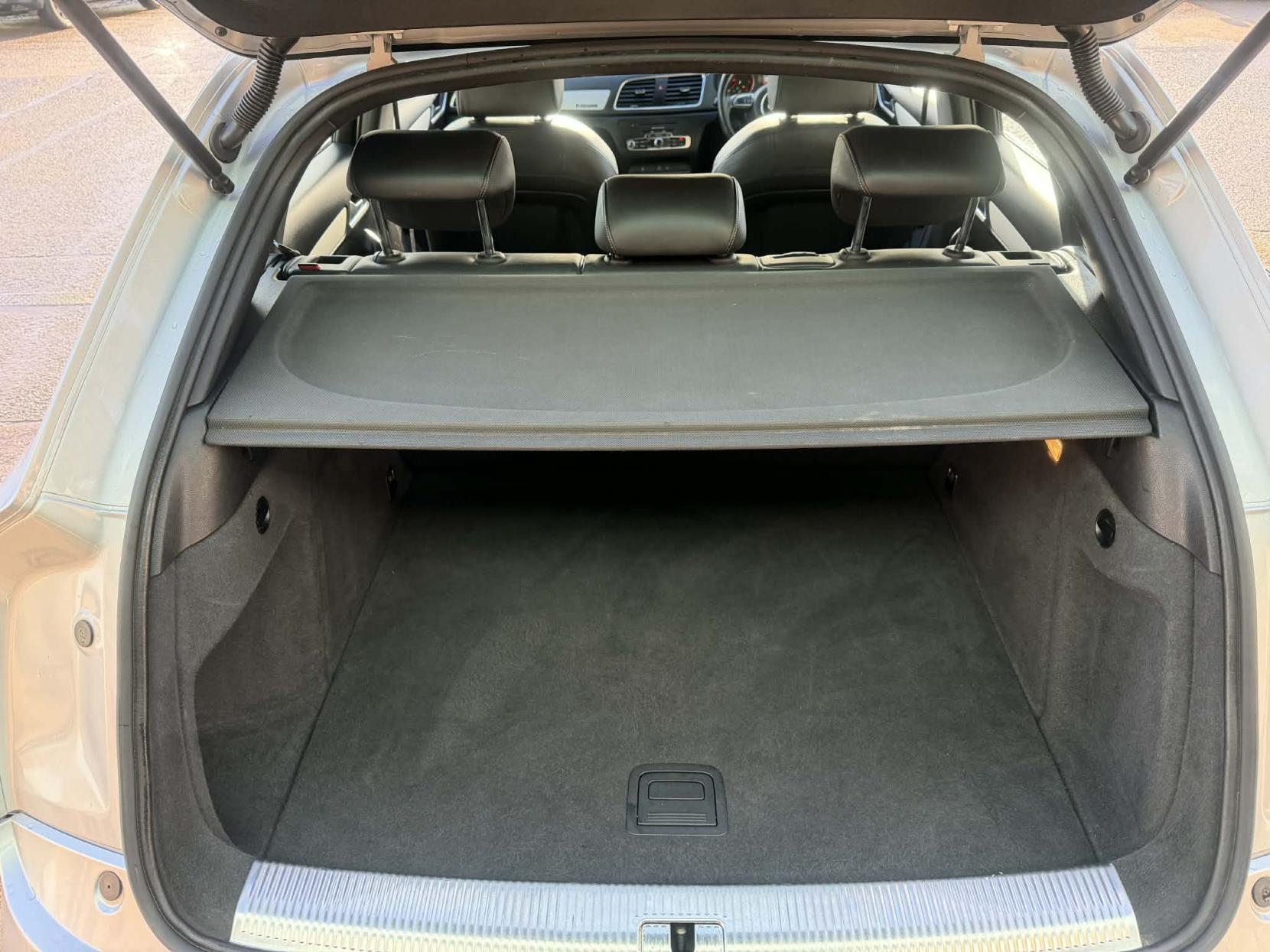 Audi Q3 2.0 TDI S line SUV 5dr Diesel Manual quattro Euro 5 (s/s) (140 ps)