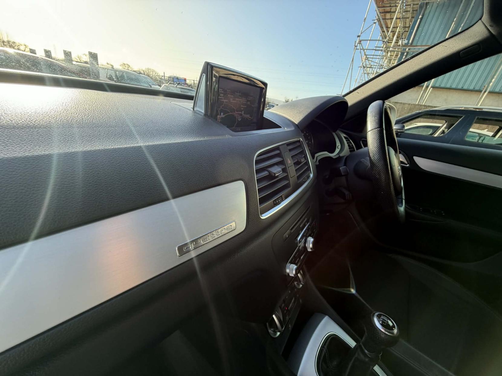 Audi Q3 2.0 TDI S line SUV 5dr Diesel Manual quattro Euro 5 (s/s) (140 ps)