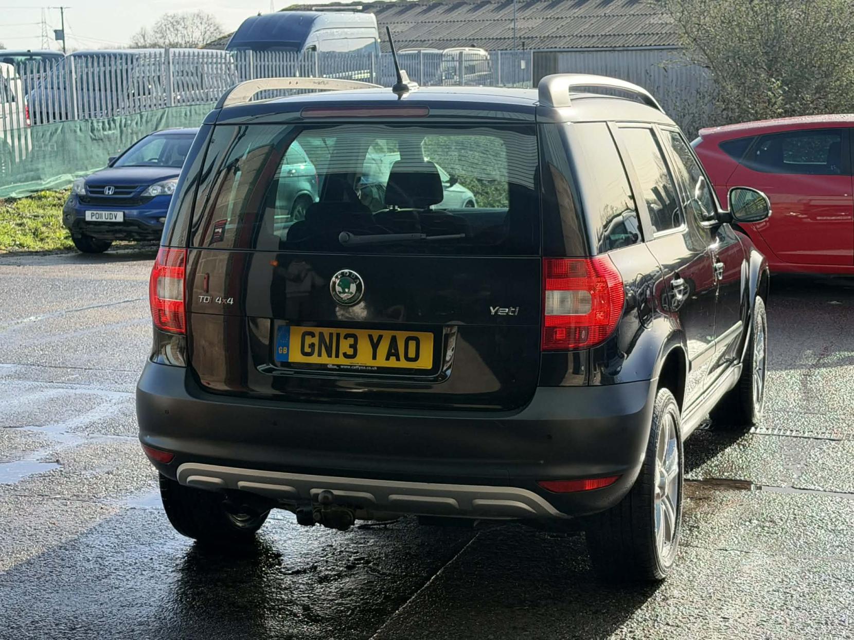 Skoda Yeti 2.0 TDI SE Plus SUV 5dr Diesel Manual 4WD Euro 5 (140 ps)