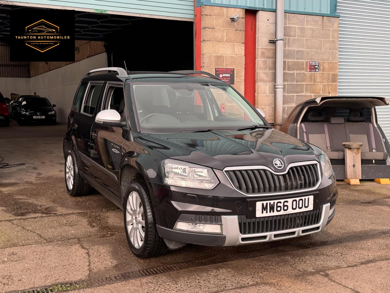 Skoda Yeti 2.0 TDI SE Business Outdoor 5dr Diesel DSG 4WD Euro 6 (s/s) (150 ps)