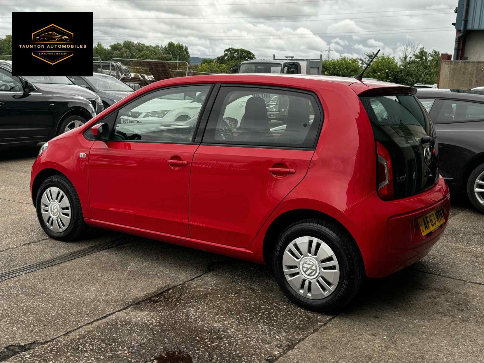 Volkswagen up! 1.0 Move up! Hatchback 5dr Petrol Manual Euro 5 (60 ps)