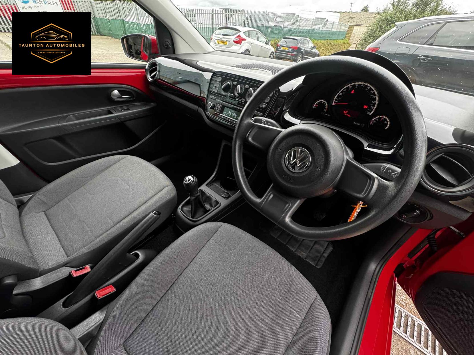 Volkswagen up! 1.0 Move up! Hatchback 5dr Petrol Manual Euro 5 (60 ps)