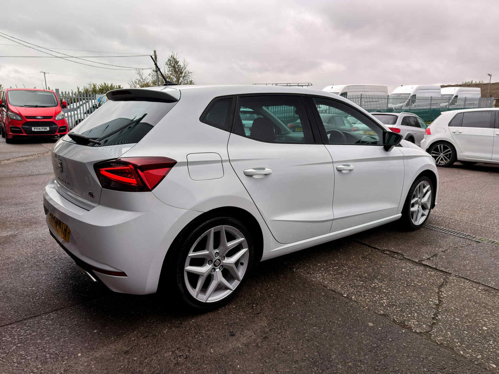 SEAT Ibiza 1.0 MPI FR Hatchback 5dr Petrol Manual Euro 6 (s/s) GPF (80 ps)