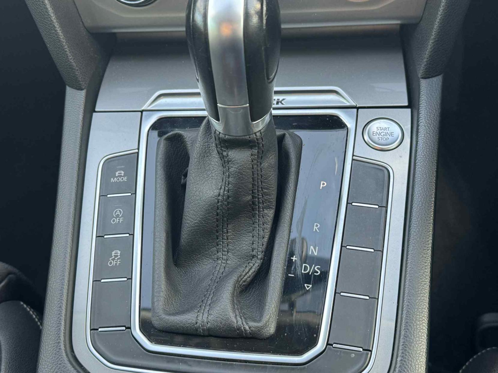 Volkswagen Passat 2.0 TDI BlueMotion Tech Alltrack Estate 5dr Diesel DSG 4Motion Euro 6 (s/s) (190 ps)