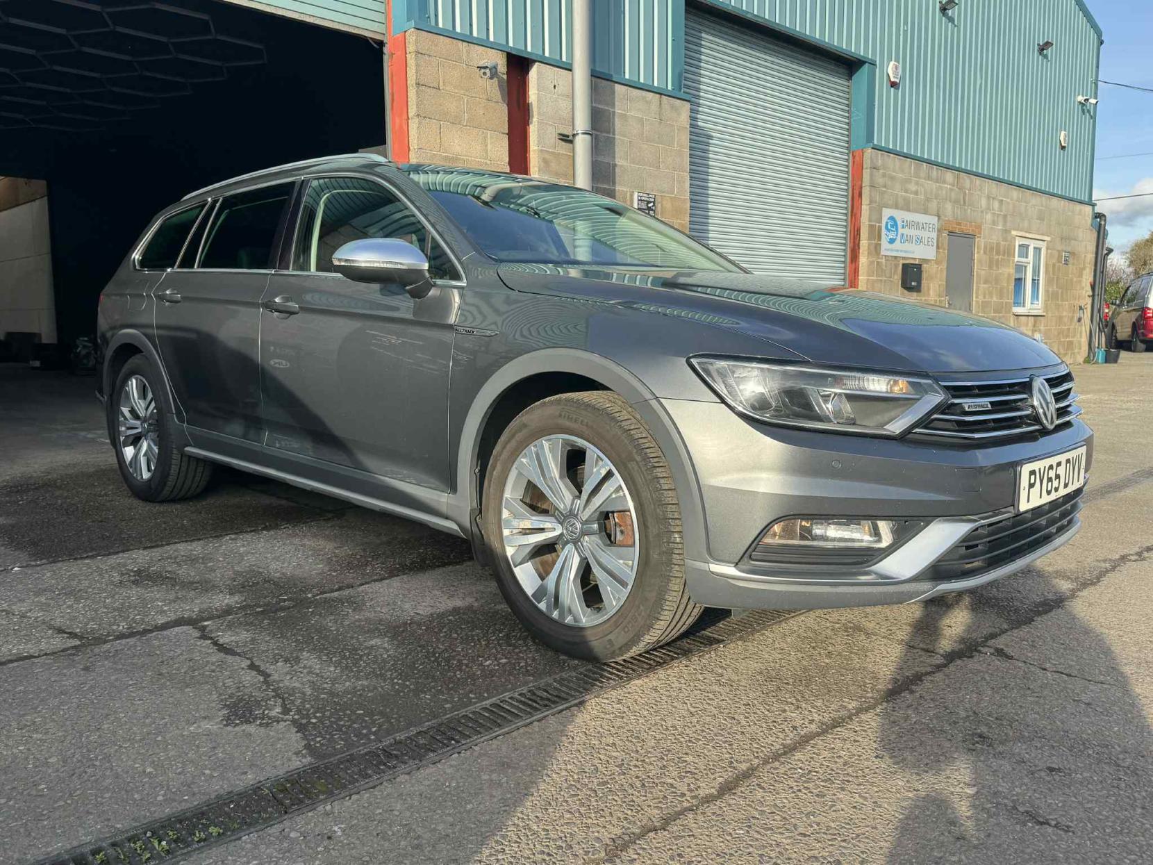 Volkswagen Passat 2.0 TDI BlueMotion Tech Alltrack Estate 5dr Diesel DSG 4Motion Euro 6 (s/s) (190 ps)