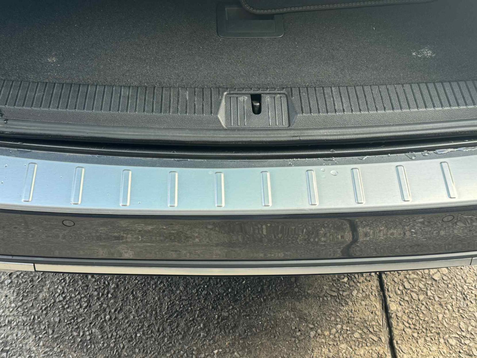 Volkswagen Passat 2.0 TDI BlueMotion Tech Alltrack Estate 5dr Diesel DSG 4Motion Euro 6 (s/s) (190 ps)