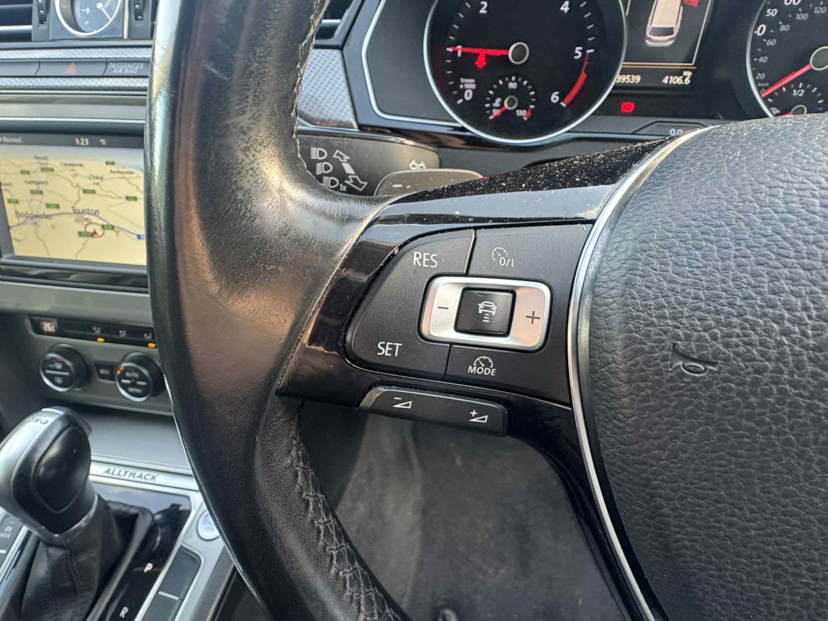 Volkswagen Passat 2.0 TDI BlueMotion Tech Alltrack Estate 5dr Diesel DSG 4Motion Euro 6 (s/s) (190 ps)