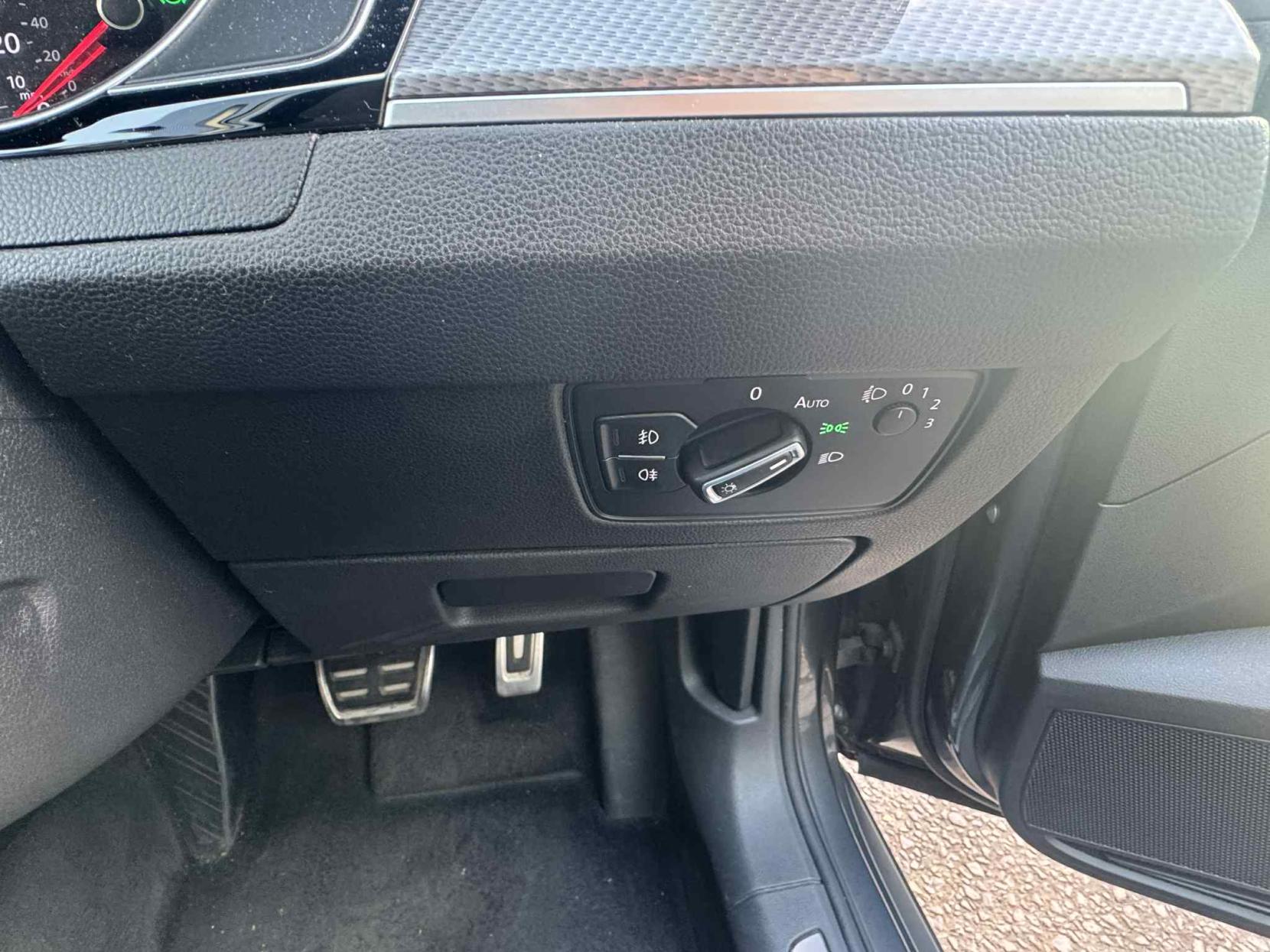 Volkswagen Passat 2.0 TDI BlueMotion Tech Alltrack Estate 5dr Diesel DSG 4Motion Euro 6 (s/s) (190 ps)