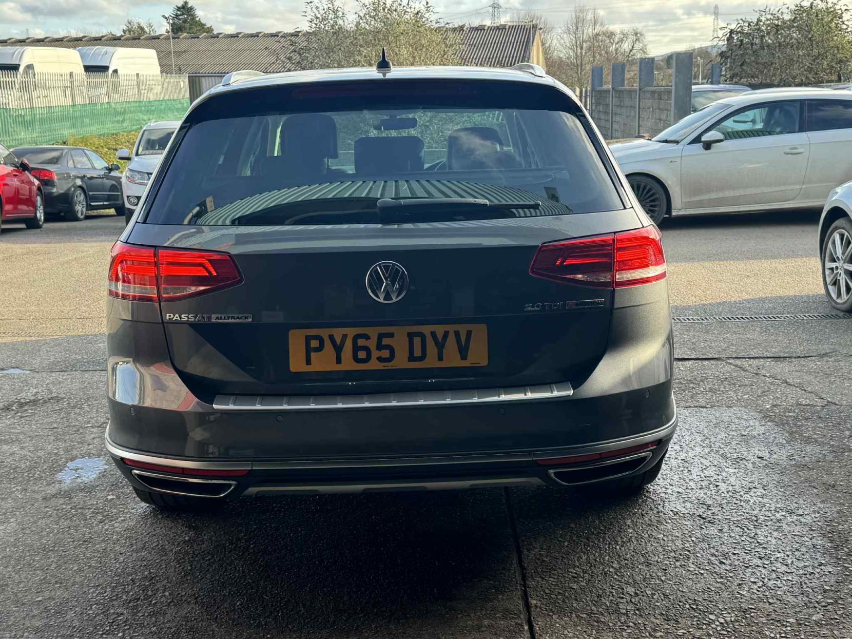 Volkswagen Passat 2.0 TDI BlueMotion Tech Alltrack Estate 5dr Diesel DSG 4Motion Euro 6 (s/s) (190 ps)