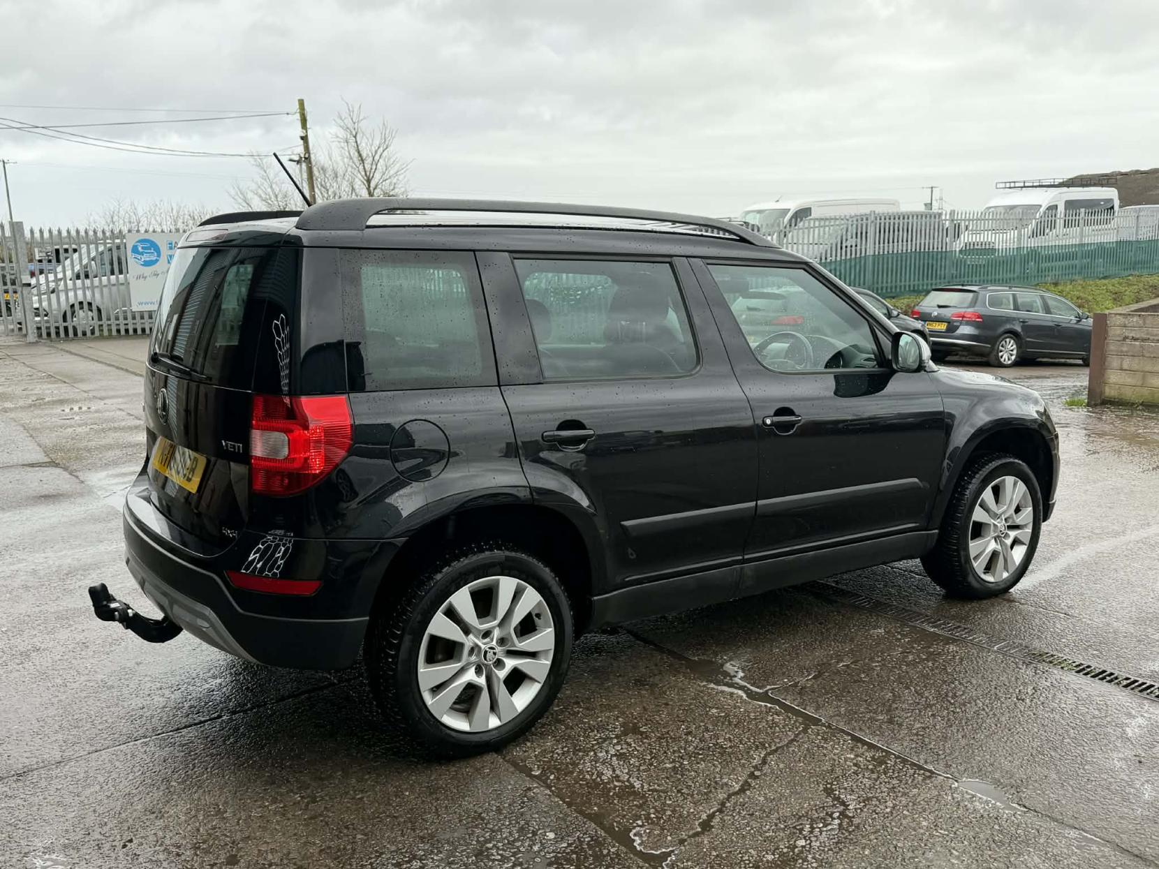 Skoda Yeti 2.0 TDI SE L Outdoor 5dr Diesel Manual 4WD Euro 6 (s/s) (150 ps)