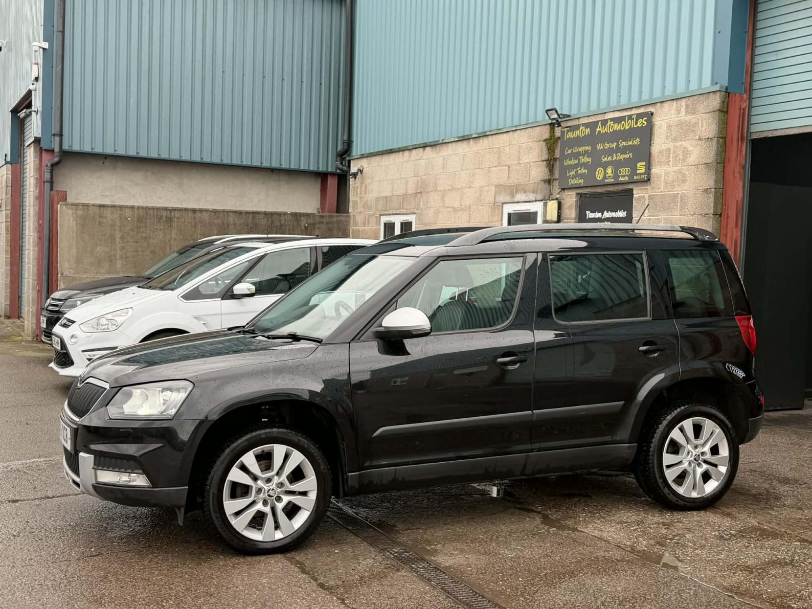 Skoda Yeti 2.0 TDI SE L Outdoor 5dr Diesel Manual 4WD Euro 6 (s/s) (150 ps)
