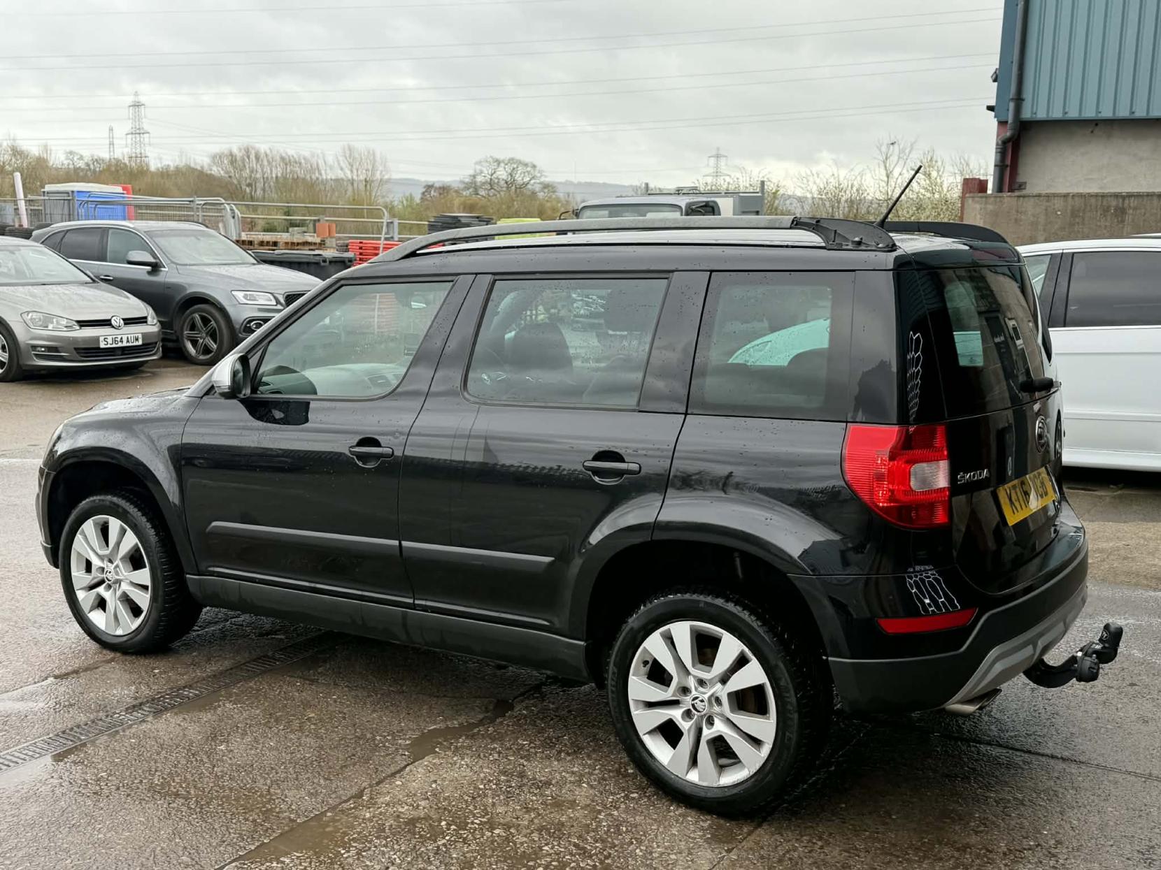 Skoda Yeti 2.0 TDI SE L Outdoor 5dr Diesel Manual 4WD Euro 6 (s/s) (150 ps)