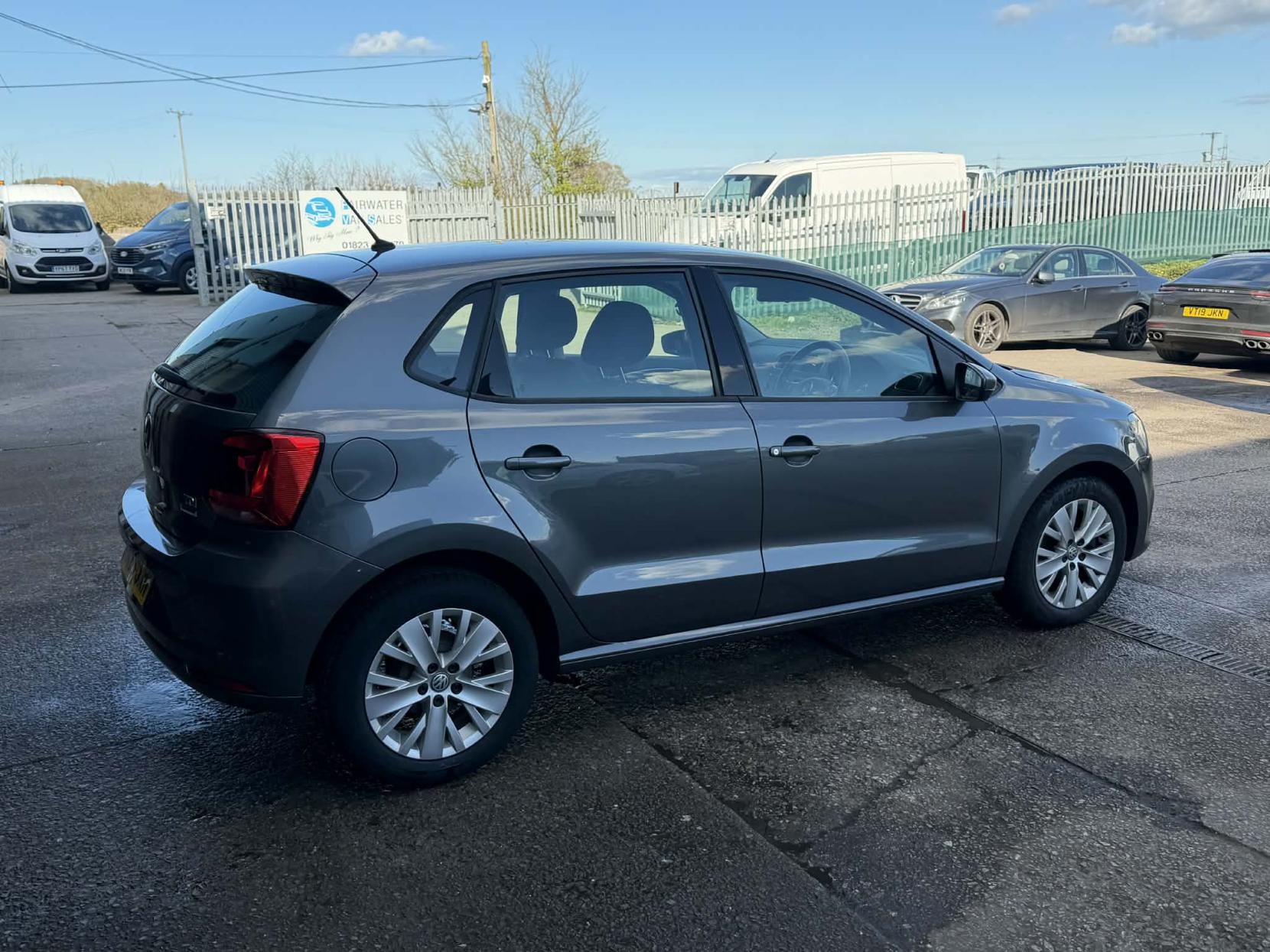 Volkswagen Polo 1.4 TDI BlueMotion Tech SE Hatchback 5dr Diesel Manual Euro 6 (s/s) (75 ps)