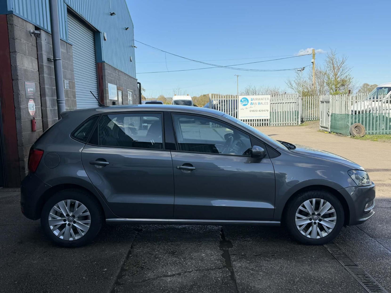 Volkswagen Polo 1.4 TDI BlueMotion Tech SE Hatchback 5dr Diesel Manual Euro 6 (s/s) (75 ps)