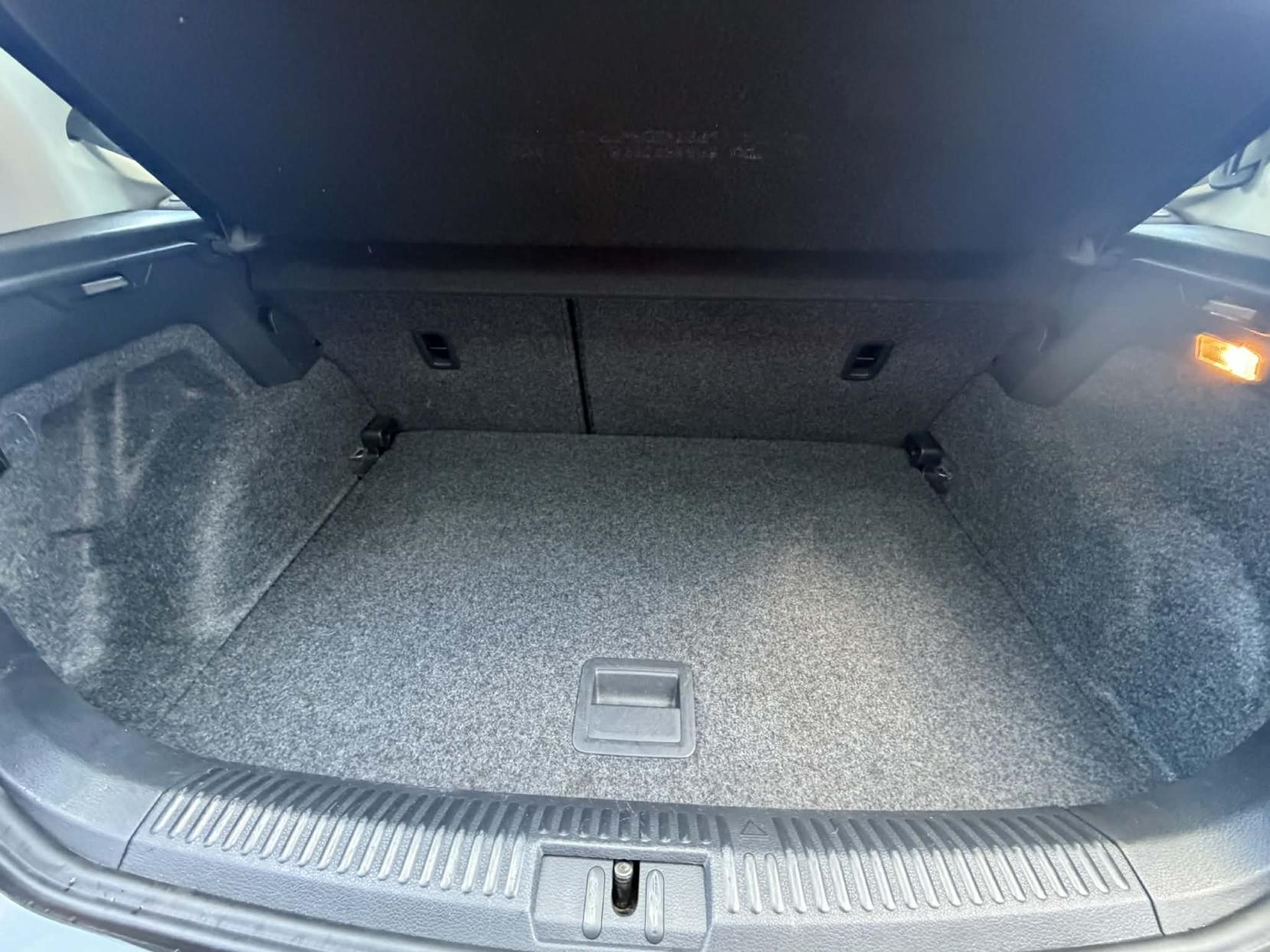 Volkswagen Polo 1.4 TDI BlueMotion Tech SE Hatchback 5dr Diesel Manual Euro 6 (s/s) (75 ps)