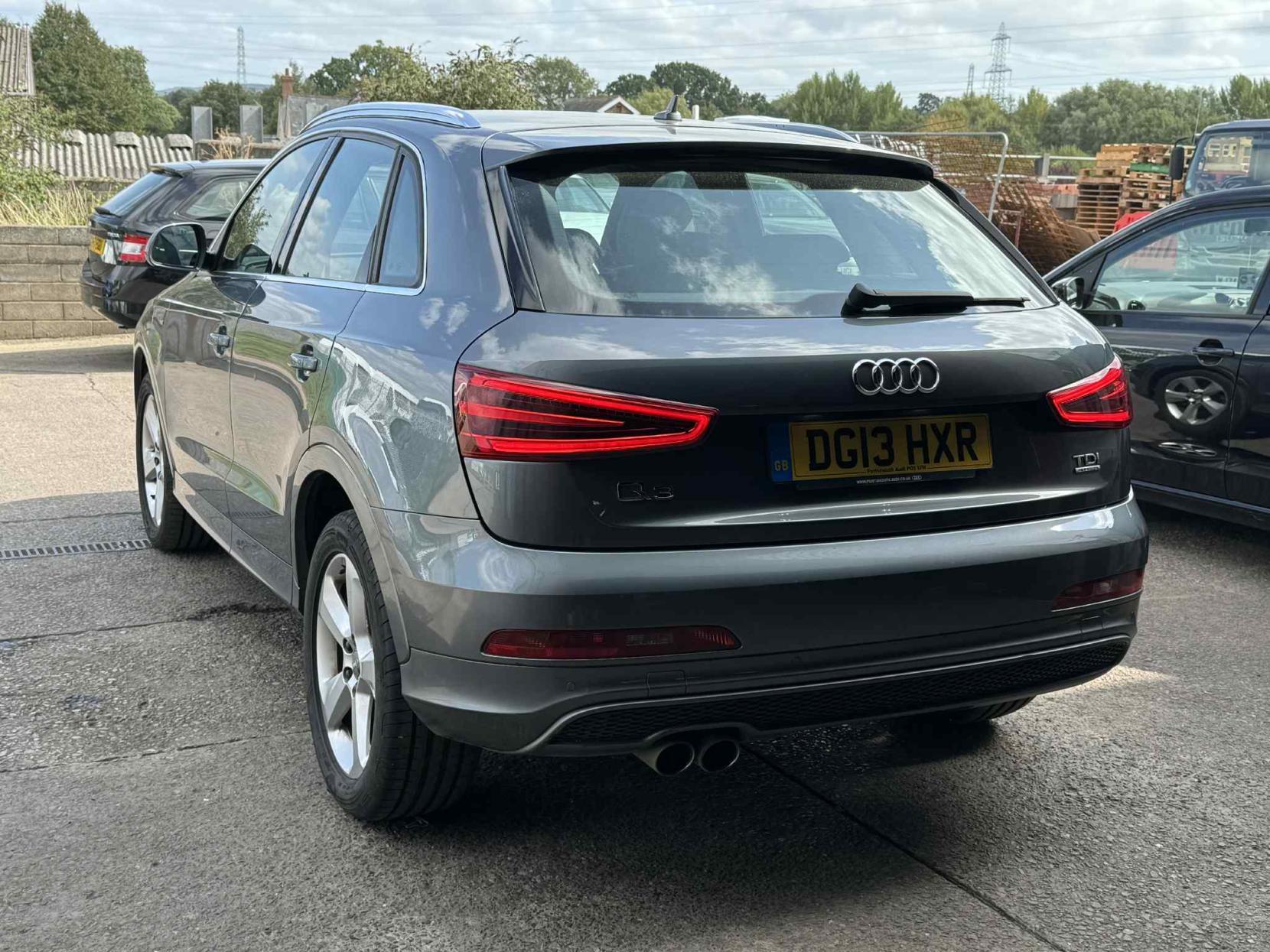 Audi Q3 2.0 TDI S line SUV 5dr Diesel Manual quattro Euro 5 (s/s) (140 ps)