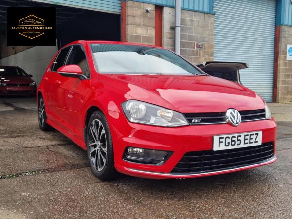 Volkswagen Golf 1.4 TSI BlueMotion Tech ACT R-Line Hatchback 5dr Petrol Manual Euro 6 (s/s) (150 ps)