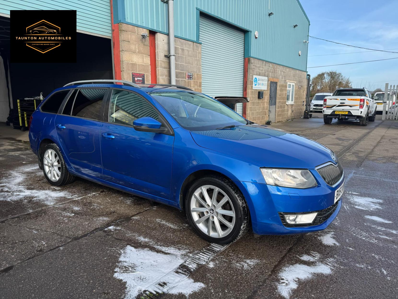 Skoda Octavia 2.0 TDI Elegance Estate 5dr Diesel DSG Euro 5 (s/s) (150 ps)