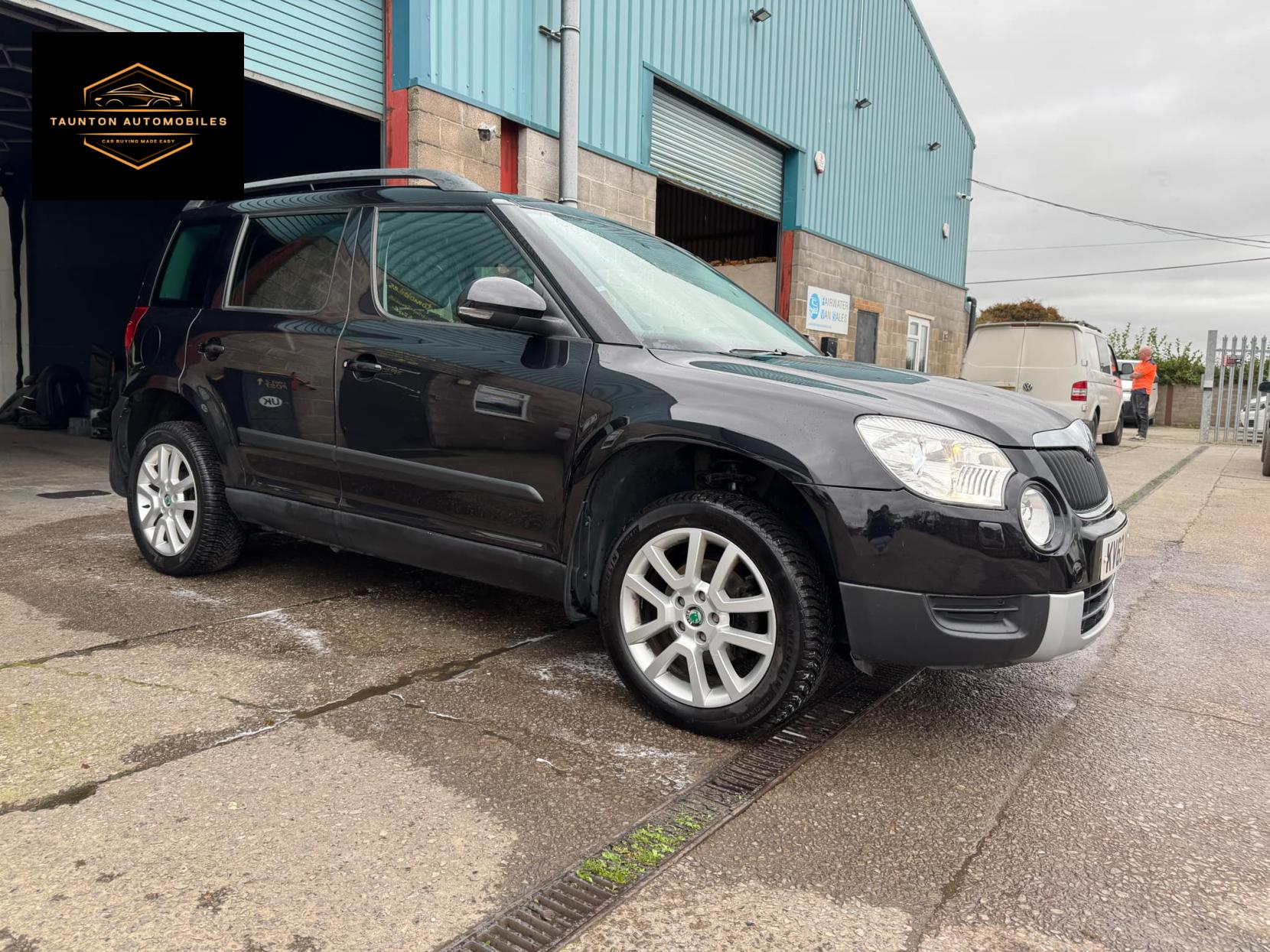 Skoda Yeti 2.0 TDI Elegance SUV 5dr Diesel Manual 4WD Euro 5 (140 ps)