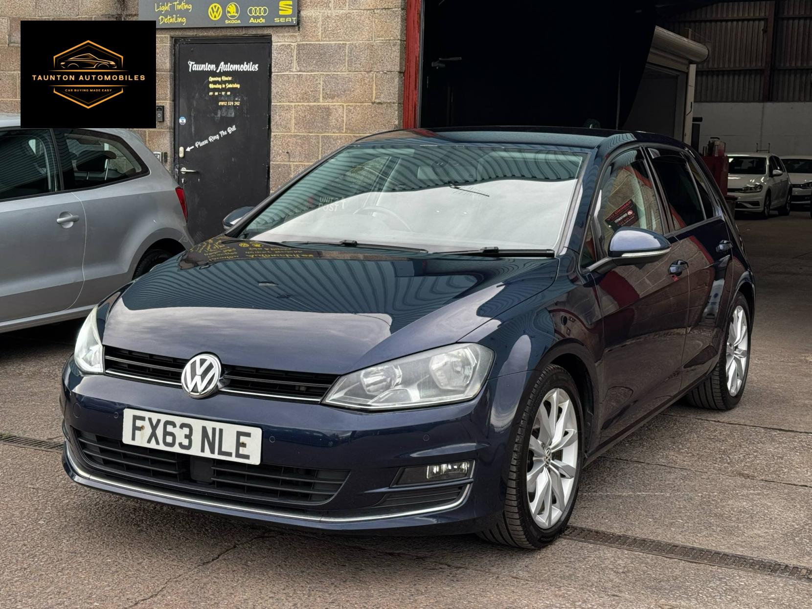 Volkswagen Golf 2.0 TDI BlueMotion Tech GT Hatchback 5dr Diesel Manual Euro 5 (s/s) (150 ps)