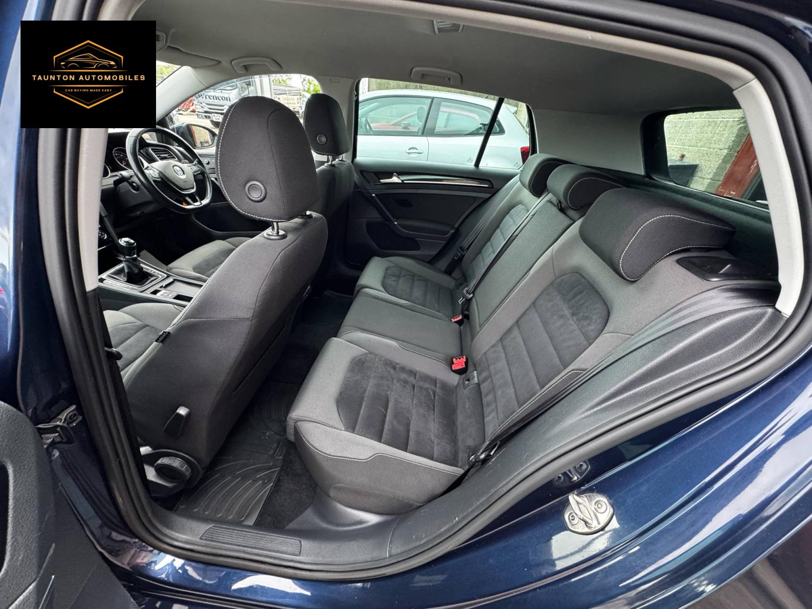 Volkswagen Golf 2.0 TDI BlueMotion Tech GT Hatchback 5dr Diesel Manual Euro 5 (s/s) (150 ps)
