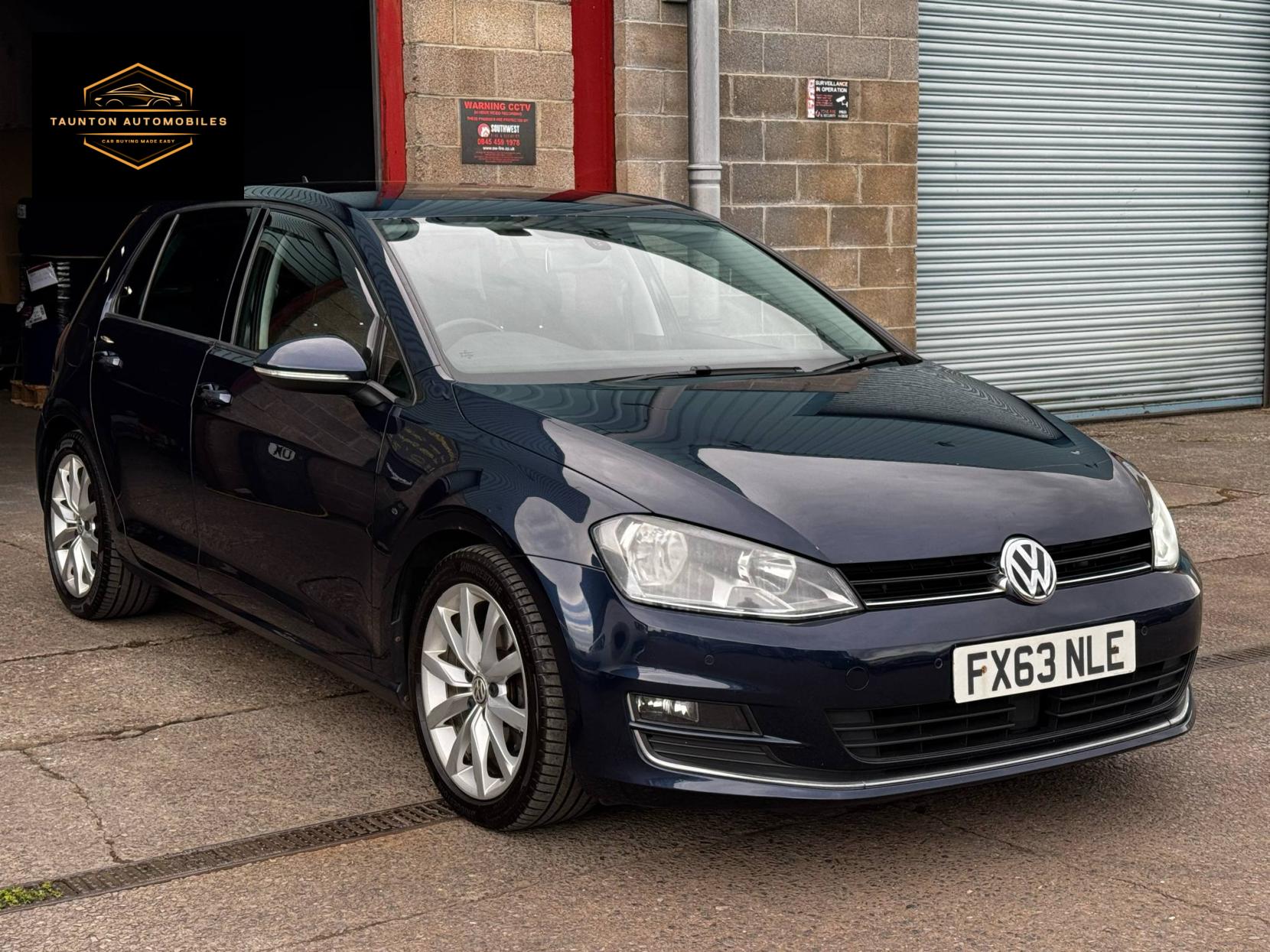 Volkswagen Golf 2.0 TDI BlueMotion Tech GT Hatchback 5dr Diesel Manual Euro 5 (s/s) (150 ps)