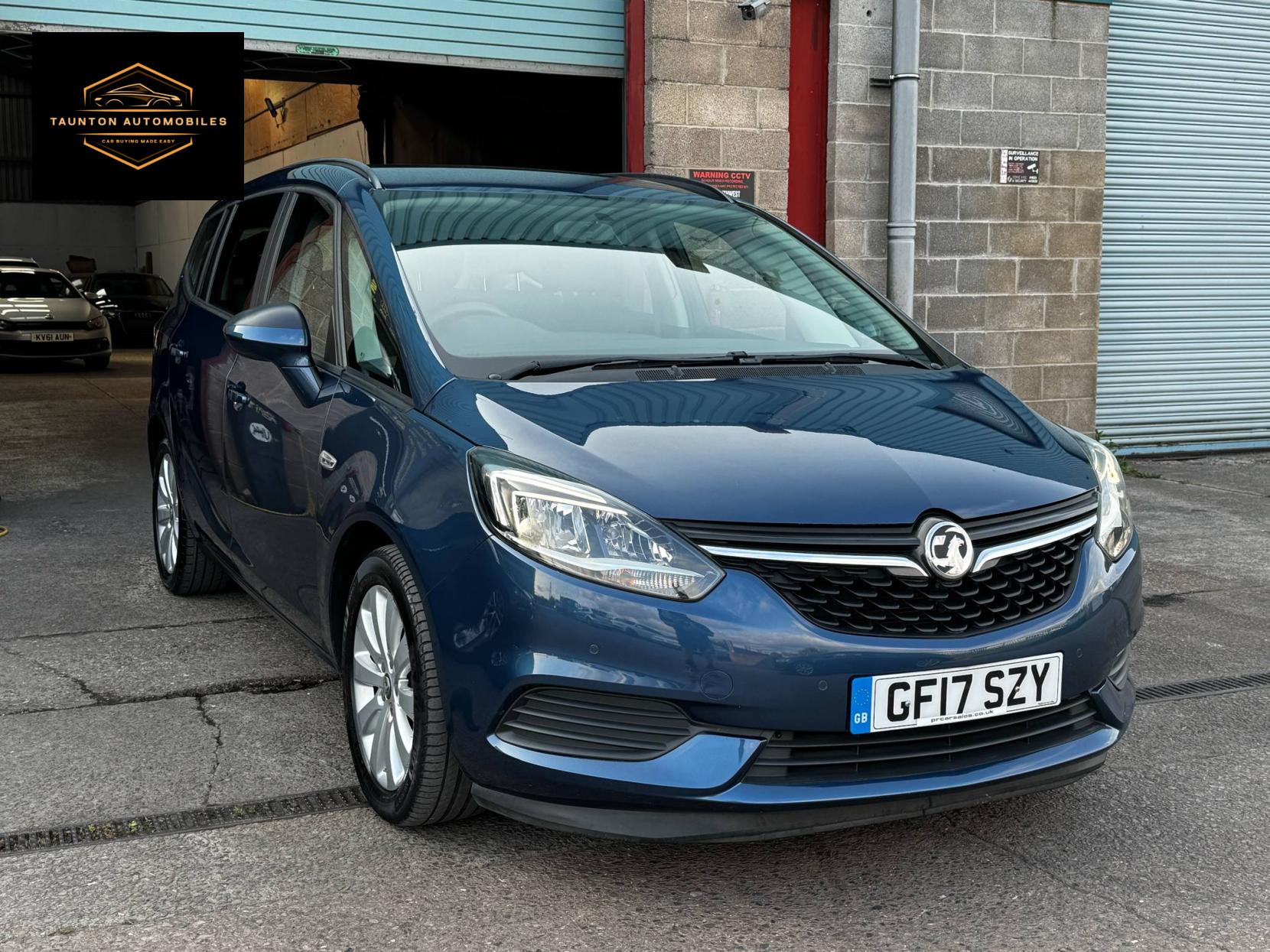 Vauxhall Zafira Tourer 1.4i Turbo Design MPV 5dr Petrol Manual Euro 6 (140 ps)