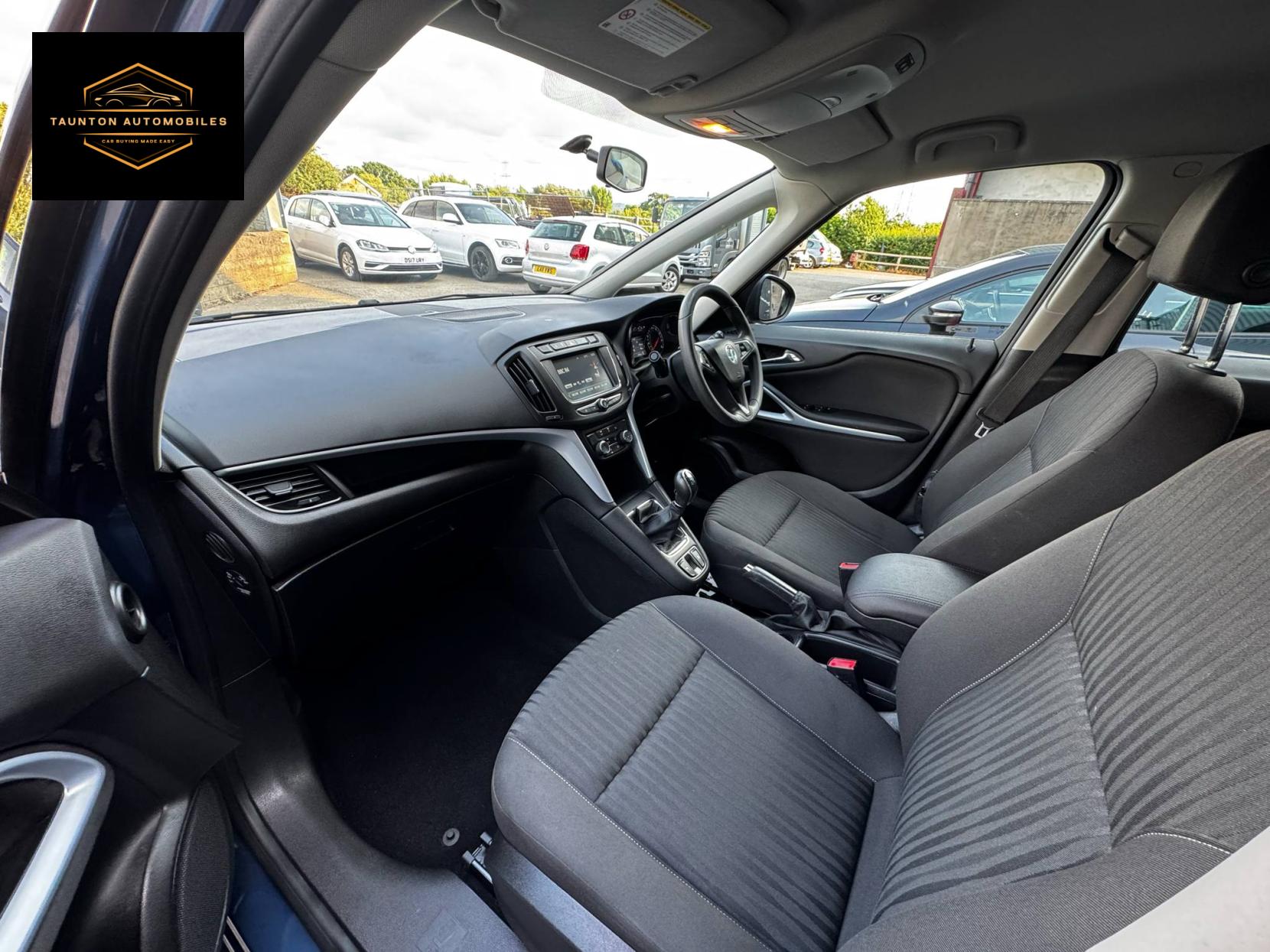 Vauxhall Zafira Tourer 1.4i Turbo Design MPV 5dr Petrol Manual Euro 6 (140 ps)