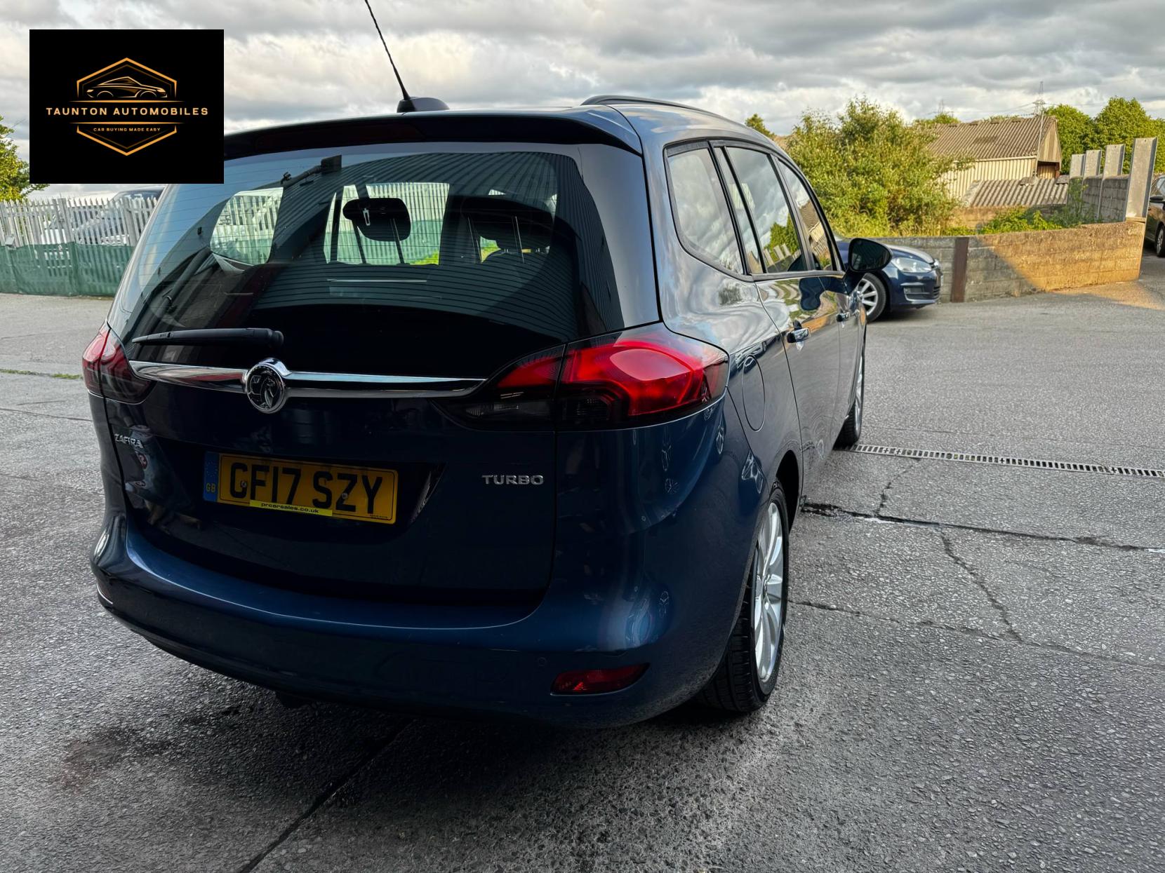 Vauxhall Zafira Tourer 1.4i Turbo Design MPV 5dr Petrol Manual Euro 6 (140 ps)
